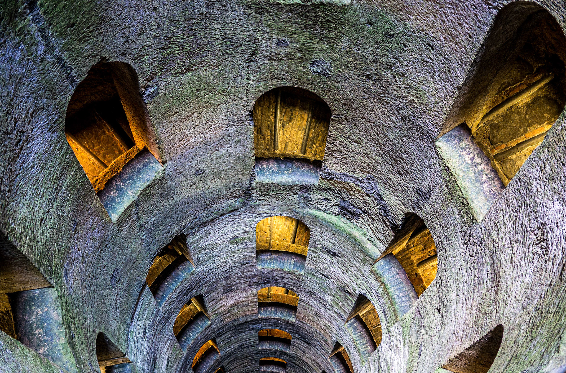 Pozzo di San Patrizio (St Patrick's Well), Orvieto, 18 Apr 2015