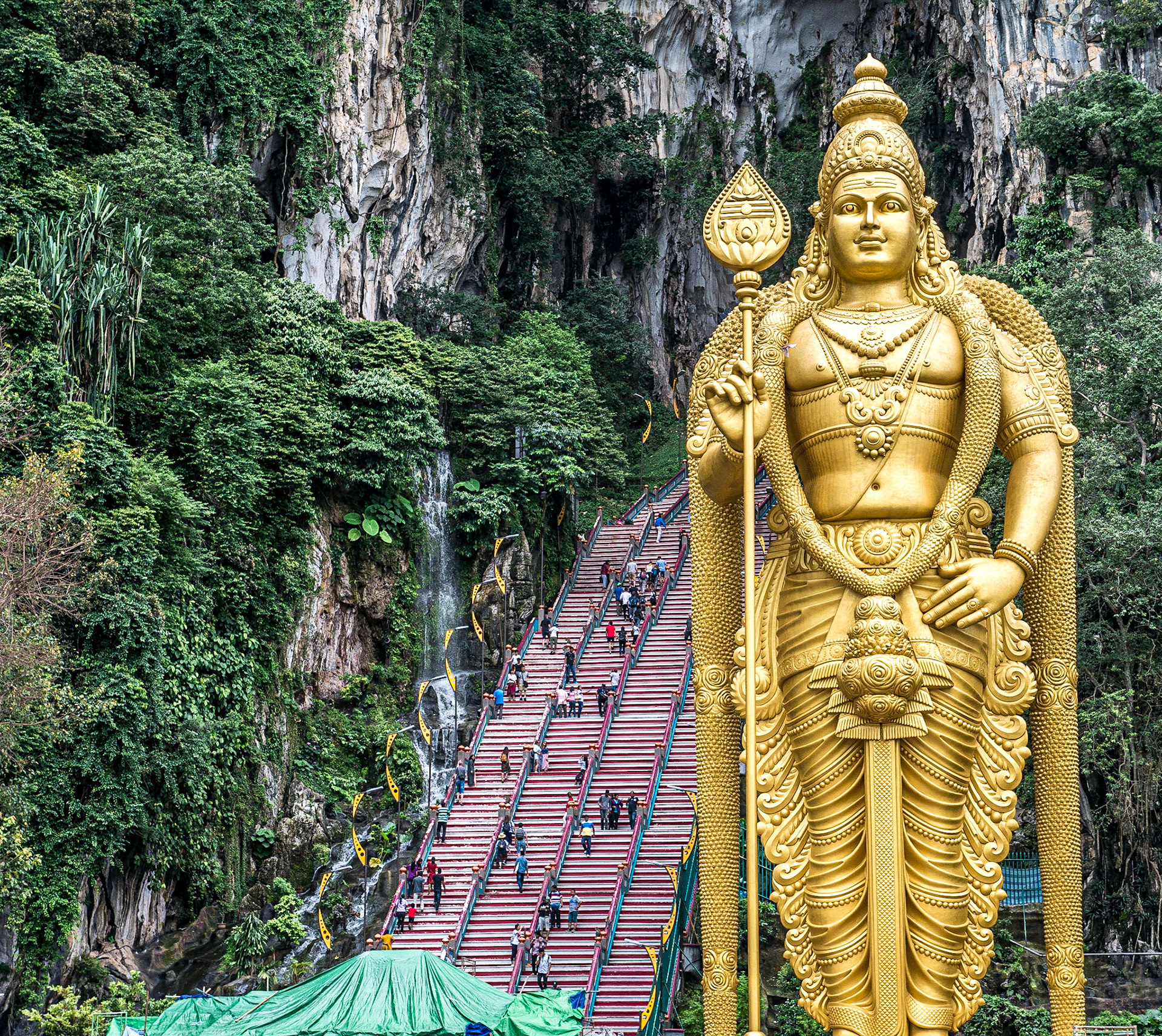 Batu Caves, Kuala Lumpur, 31 May 2017