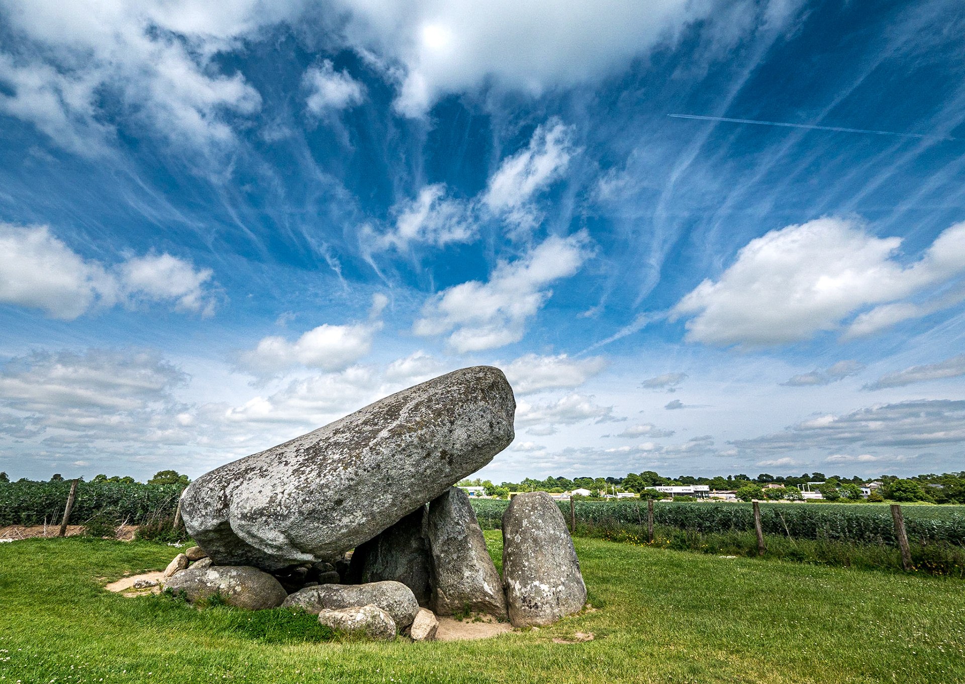 Brownshill Dolmen, Co Carlow, 18 Jun 2015