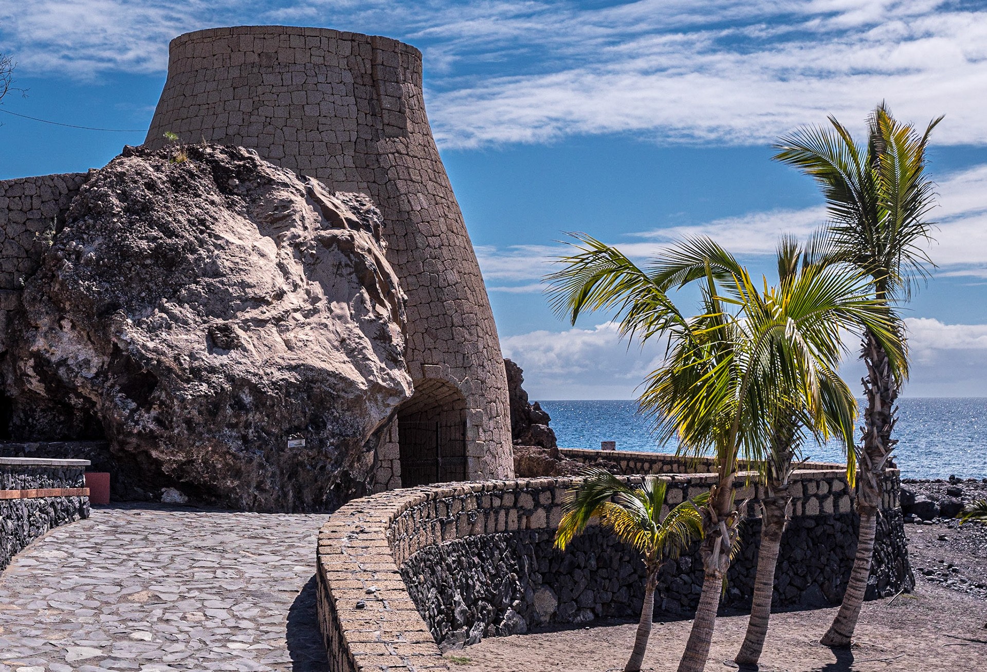 19C kiln, Playa de San Juan, Playa San Juan, Tenerife, 26 Feb 2023