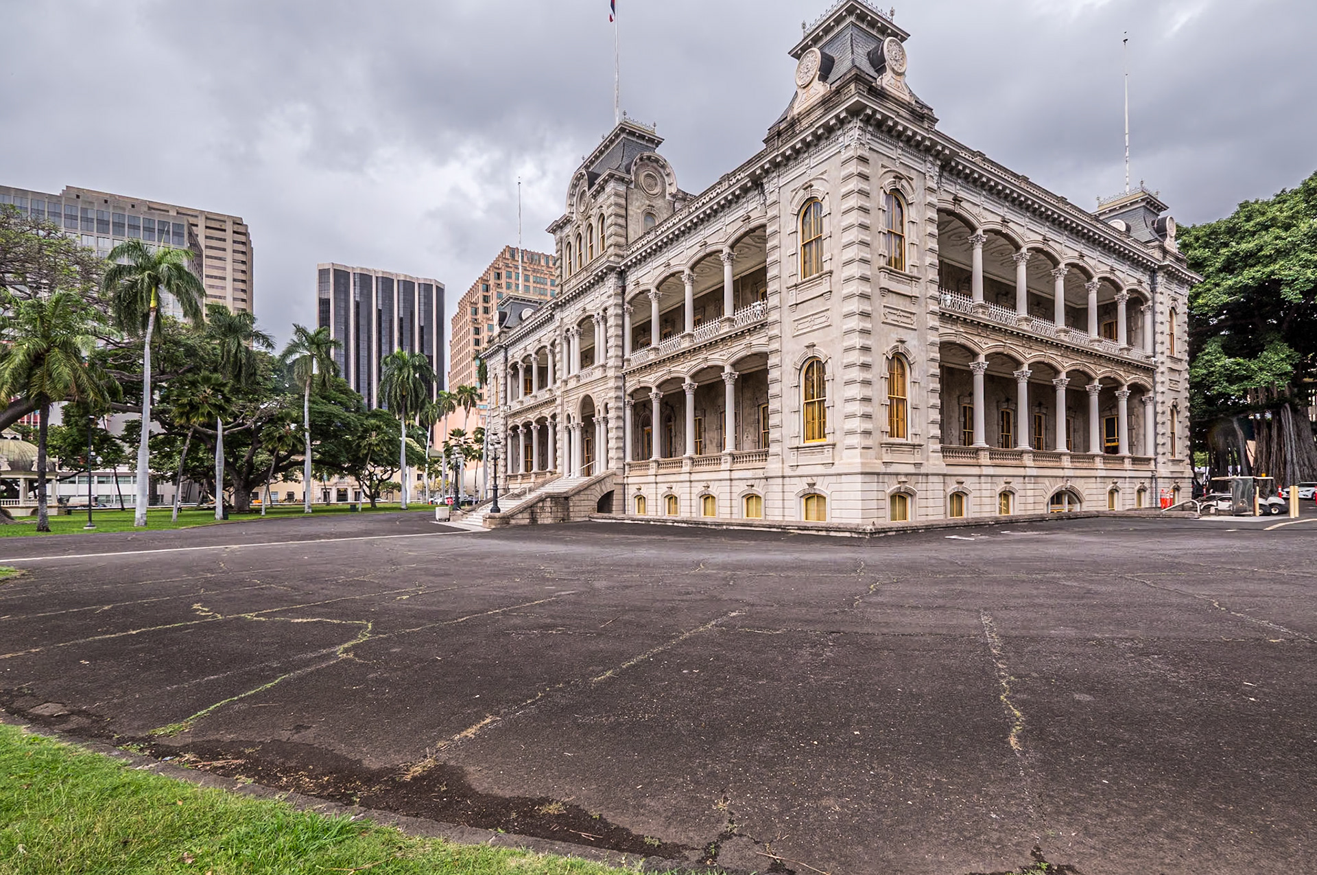 Iolani Palace, Honolulu, 30 Jan 2024
