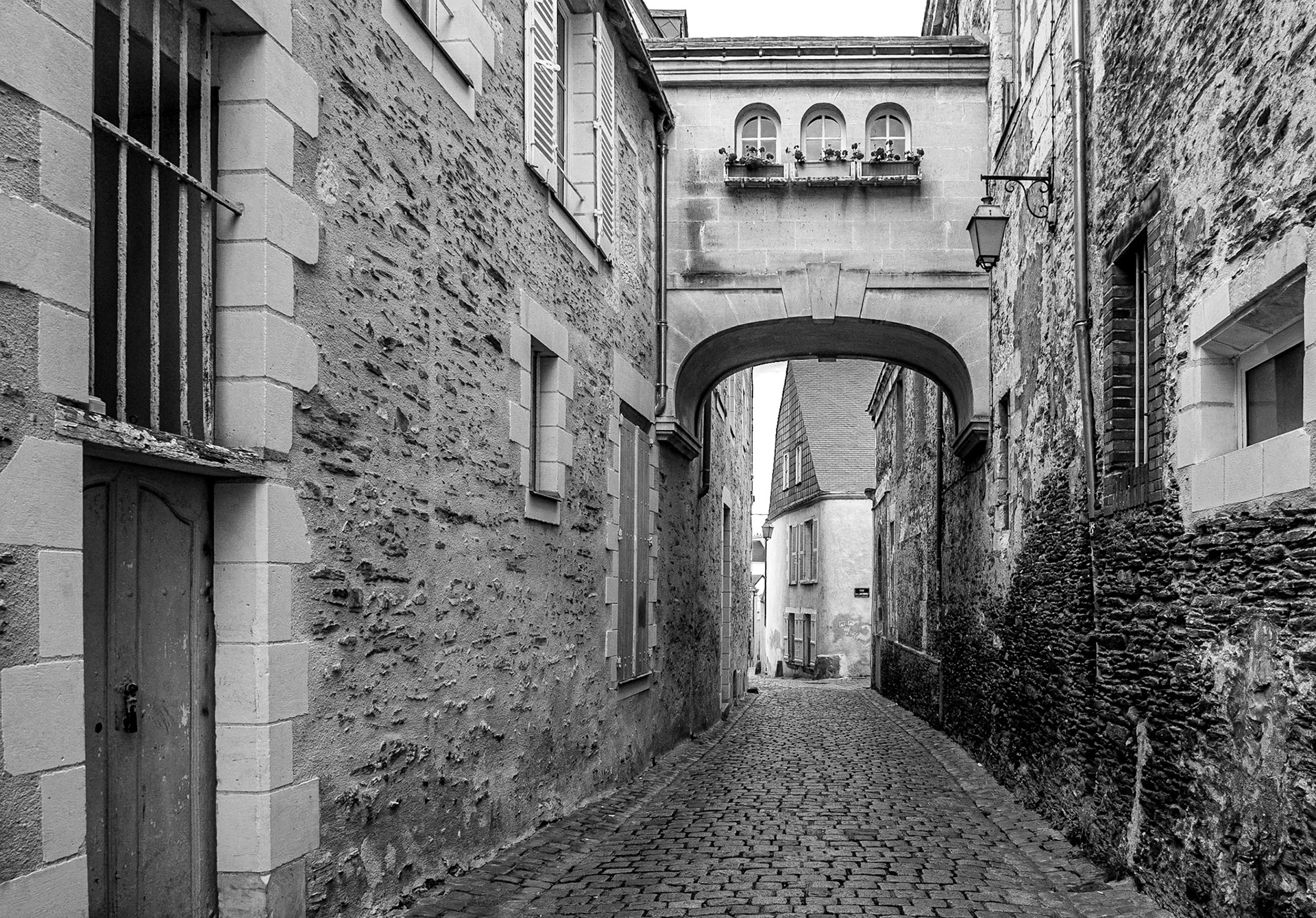 Rue du Vollier, Angers, 20 May 2017