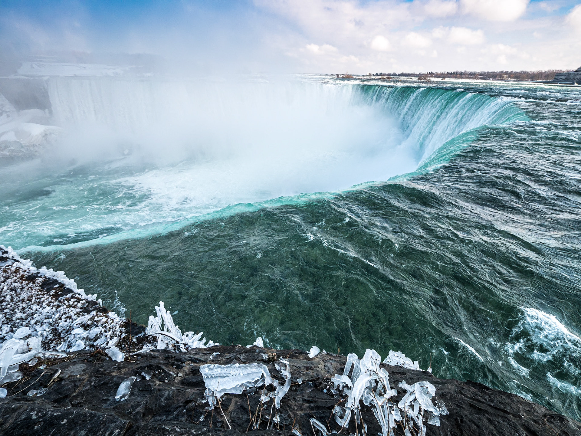 Horseshoe Falls, Niagara, 7 Mar 2018