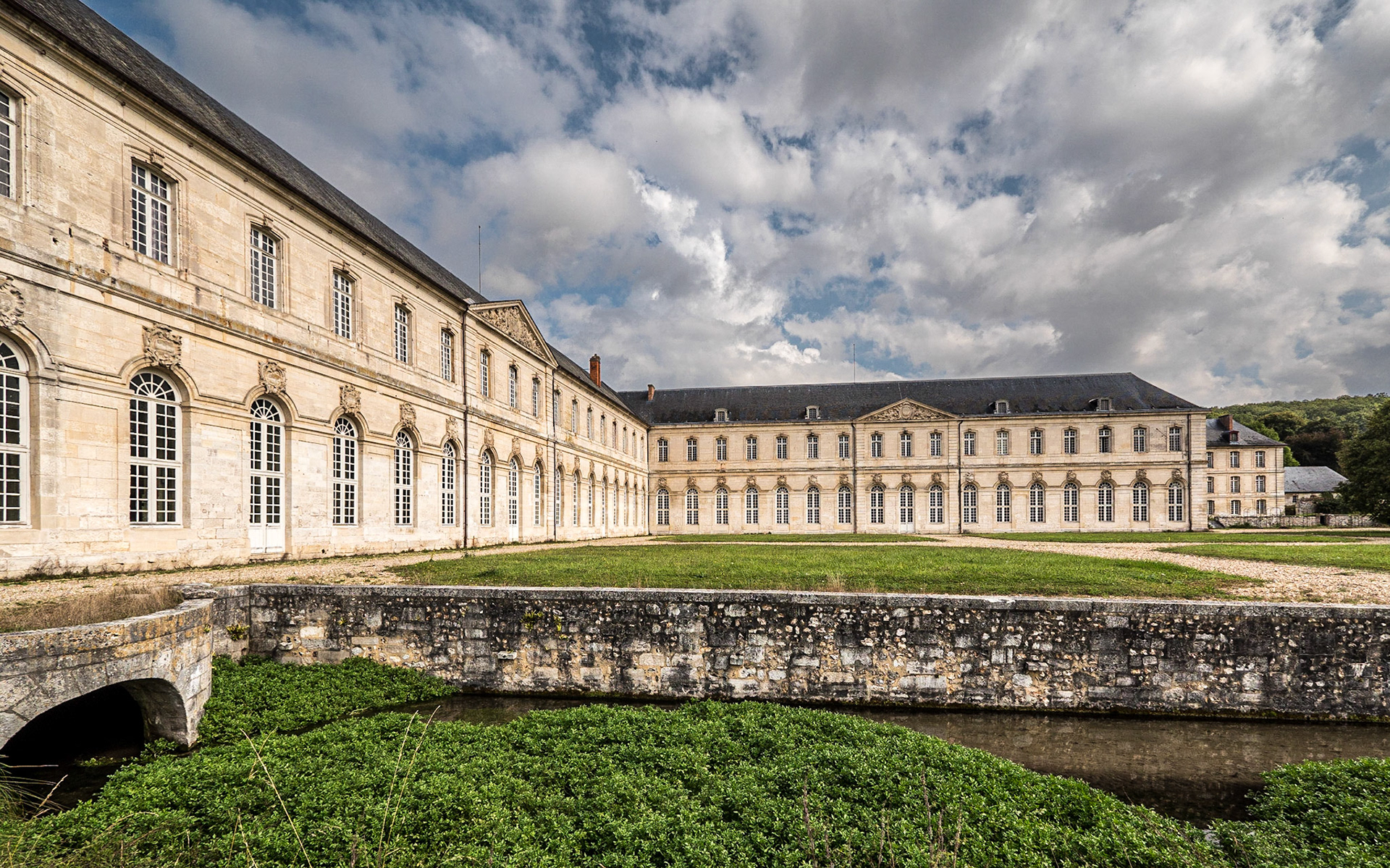Abbaye Notre-Dame du Bec, Normandy, 26 Sep 2021