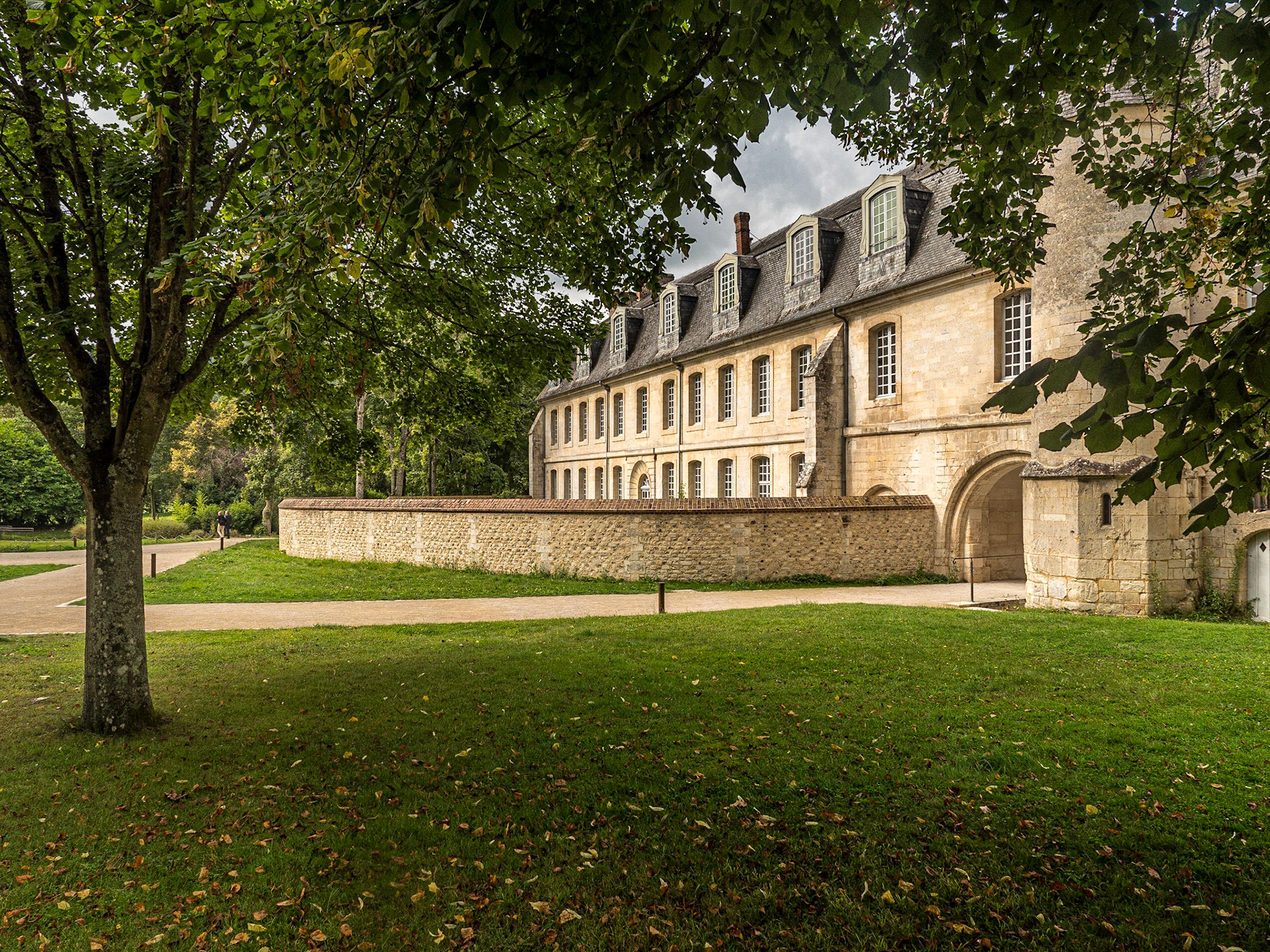 Abbaye Notre-Dame du Bec, Normandy, 26 Sep 2021