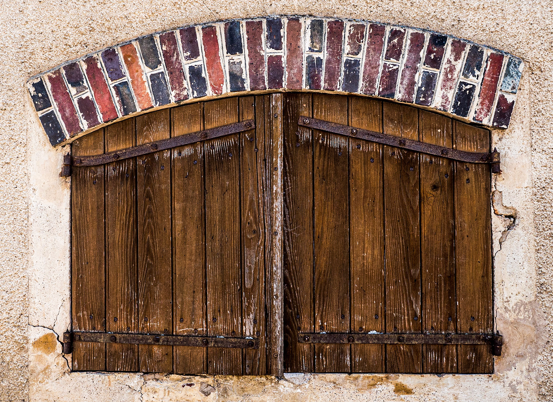 Noyers, Burgundy, 21 Sep 2019