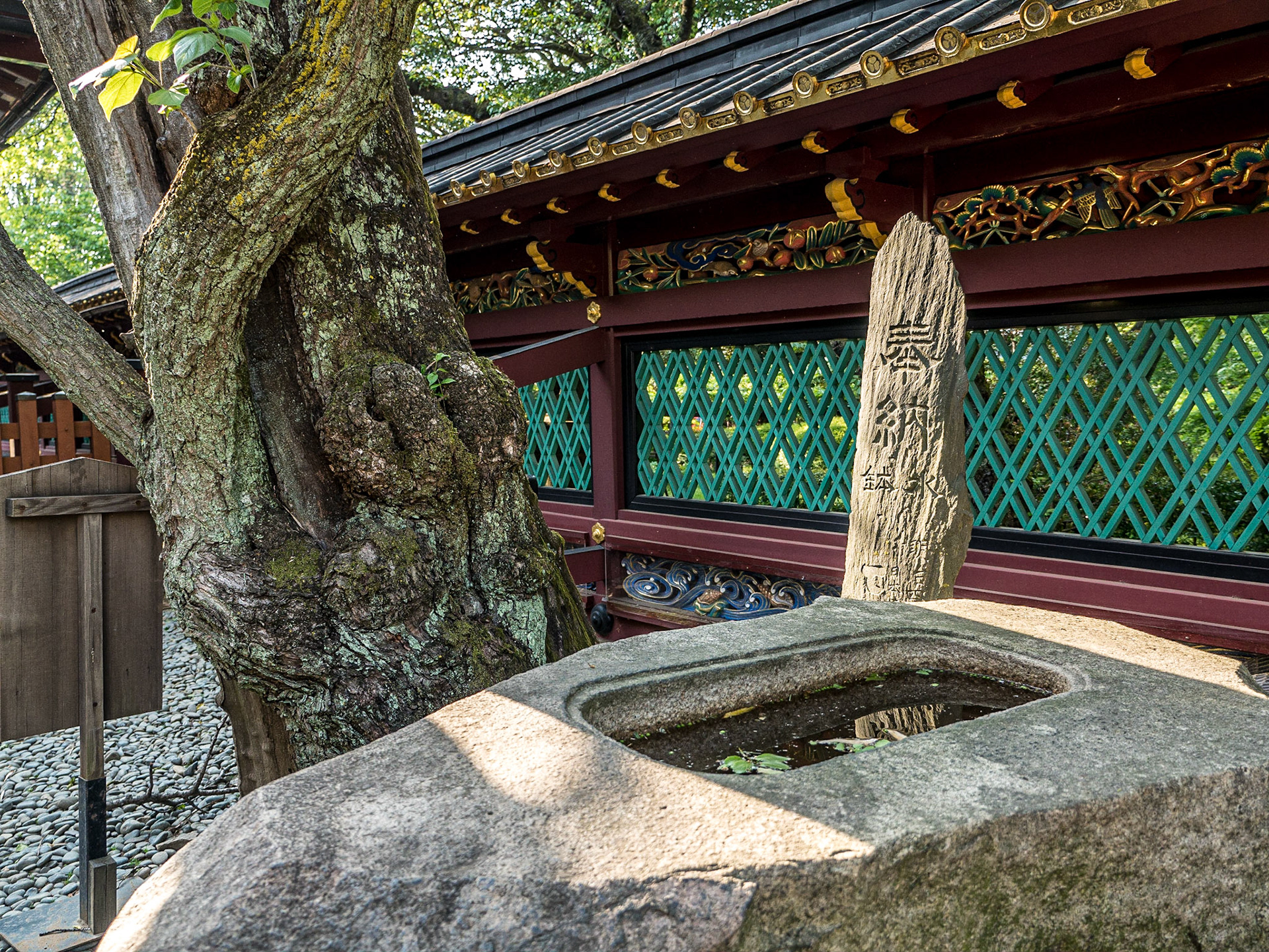 Toshogu shrine, Ueno Park, Tokyo, 30 Apr 2016