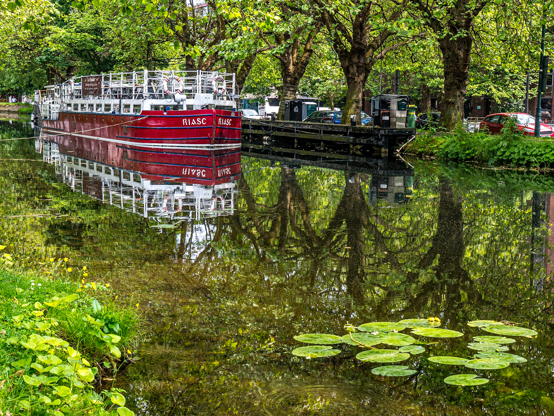 Wilton Terrace, by the Grand Canal, Dublin, 6 Jun 2016