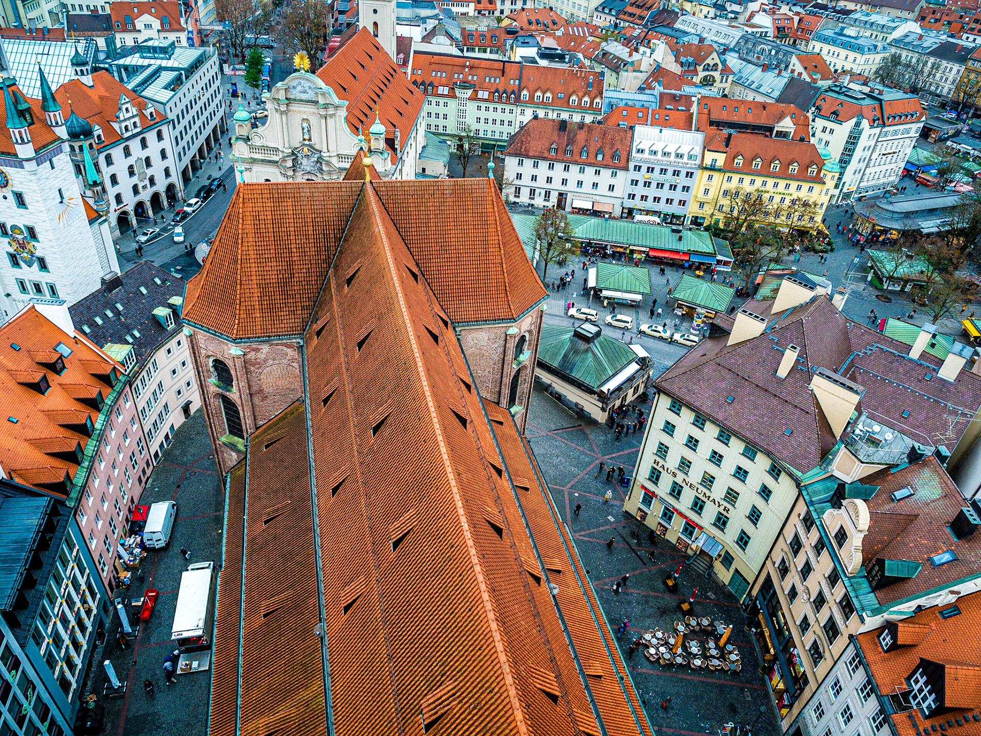 View from tower of Peterskirche, Munich, 17 Dec 2014