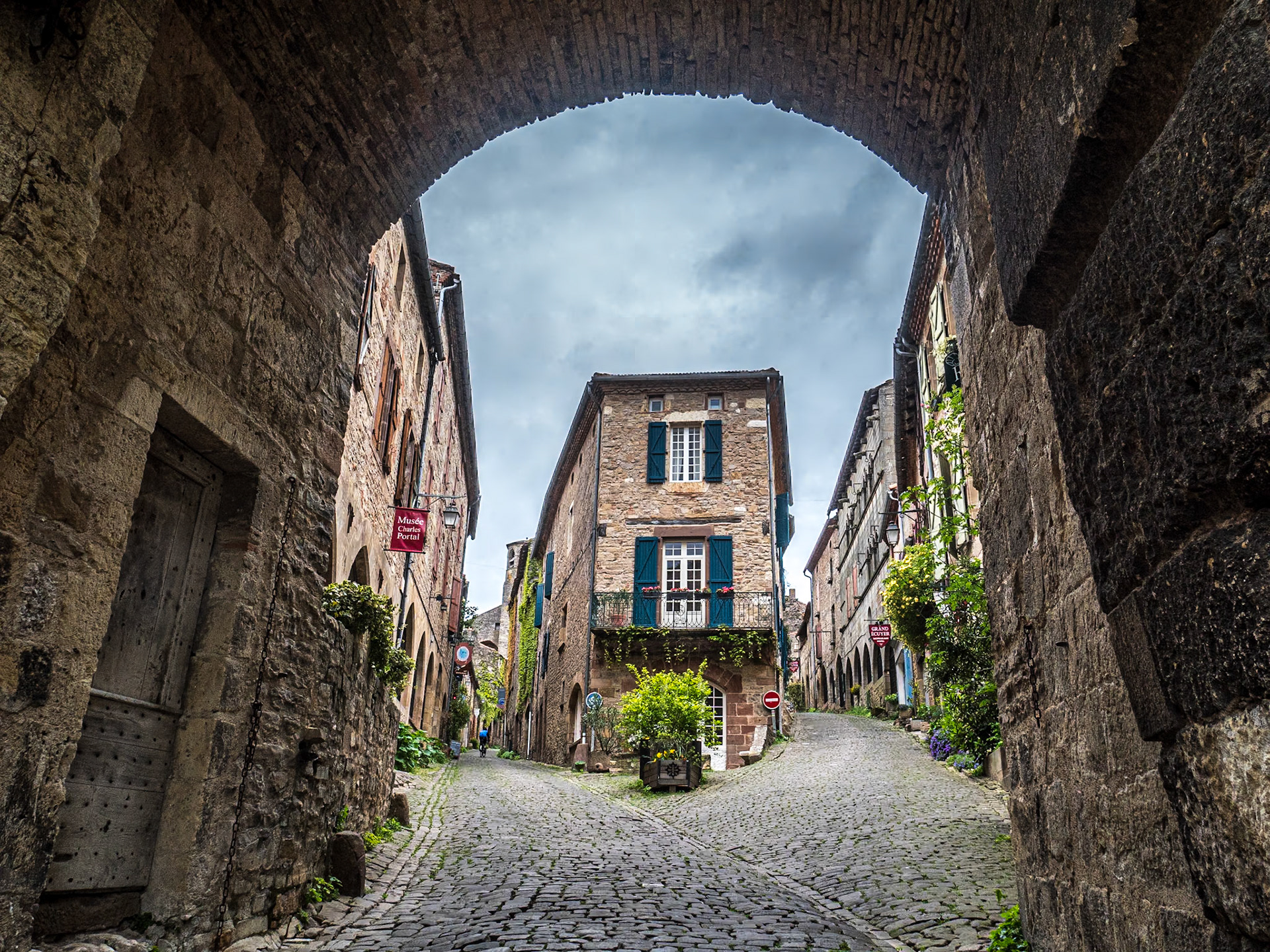 View from Porte des Ormeaux, Cordes-sur-Ciel, France, 3 May 2019