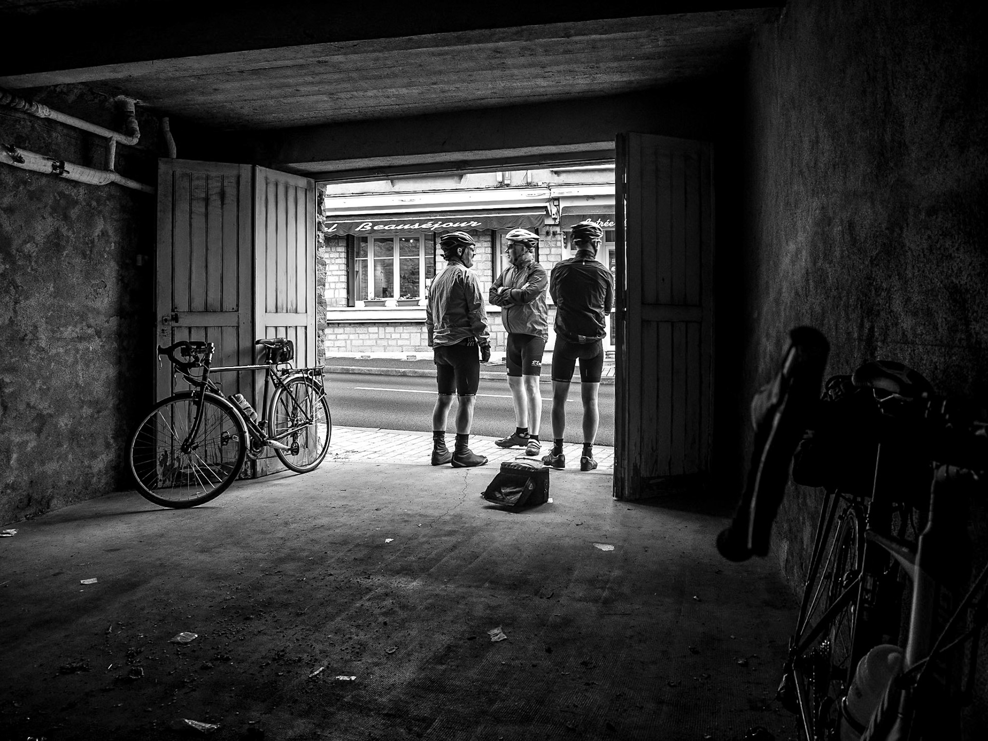 Outside Hôtel Beauséjour, Nevers, 14 May 2016