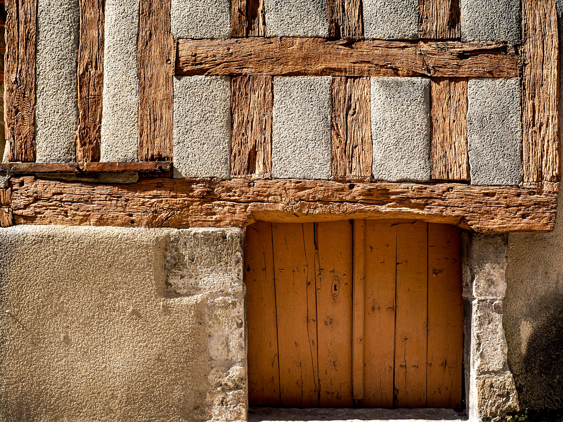 Noyers, Burgundy, 21 Sep 2019