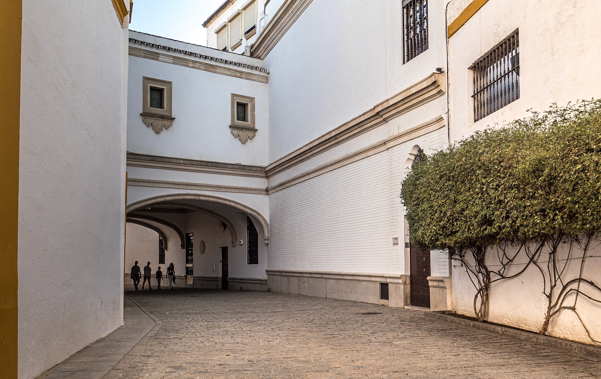 Calle Baratillo, Seville, 18 Apr 2022