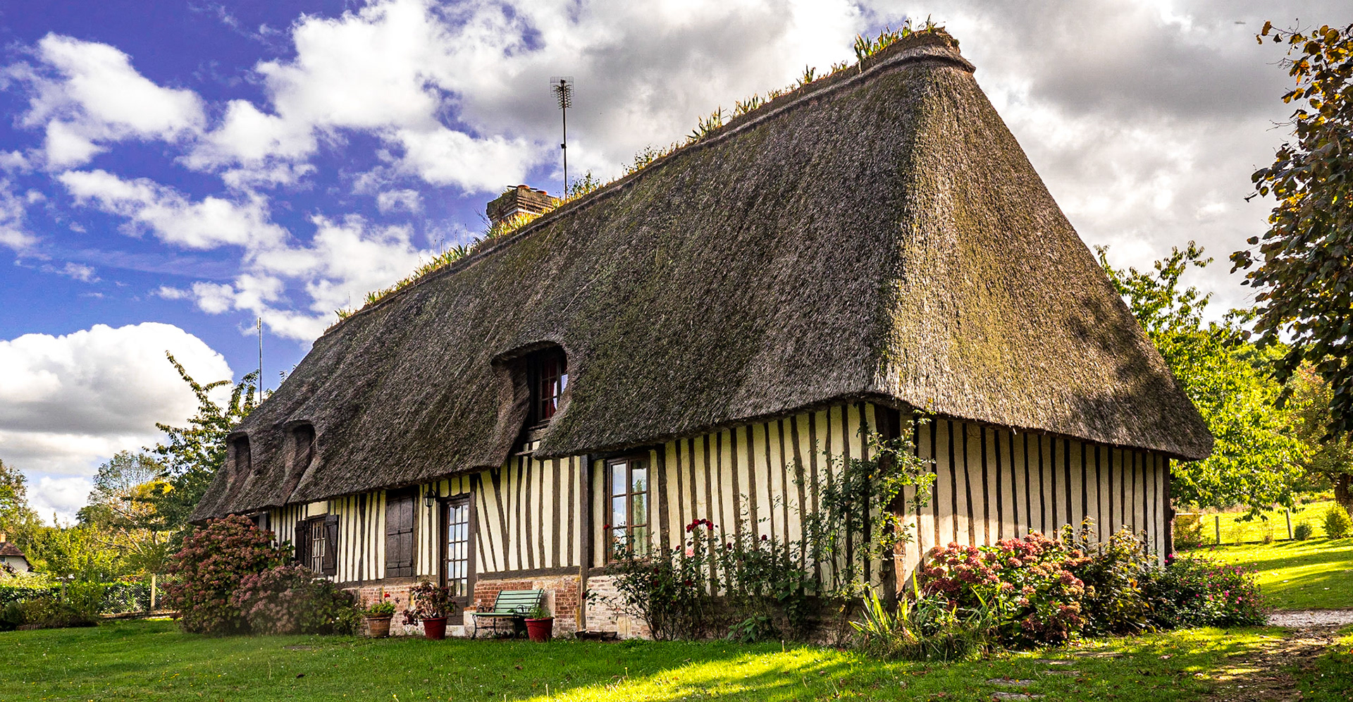 Thatched house, Vieux-Port, Normandy, 2 Oct 2019