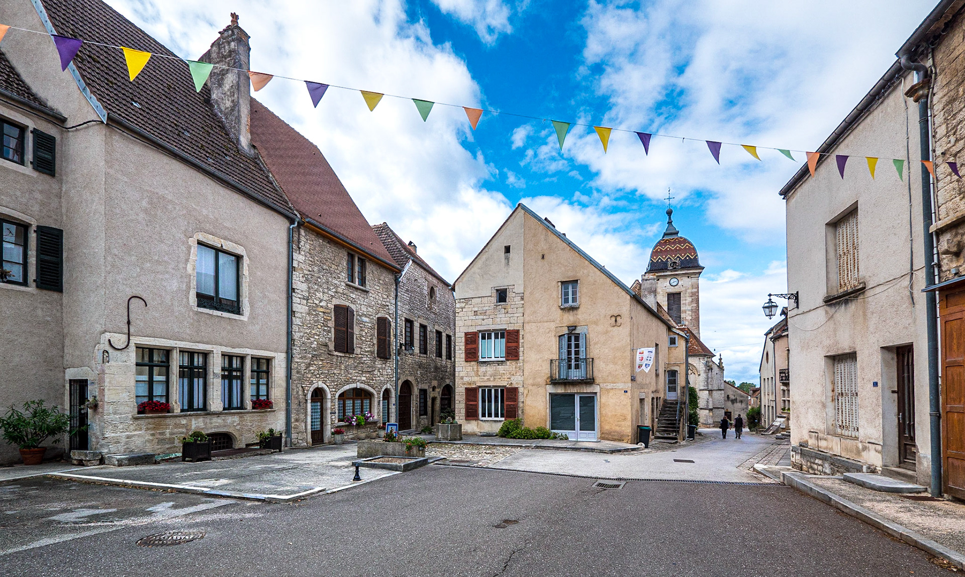Rue Saint-Hilaire, Pesmes, France-Comté, 23 Sep 2019