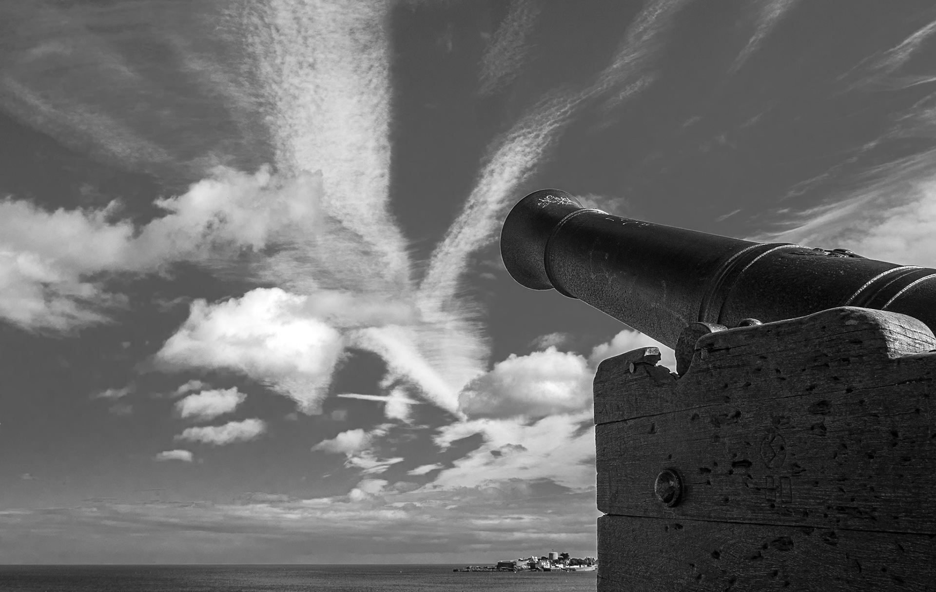 On Dun Laoghaire East Pier, Dublin, 24 Sep 2015