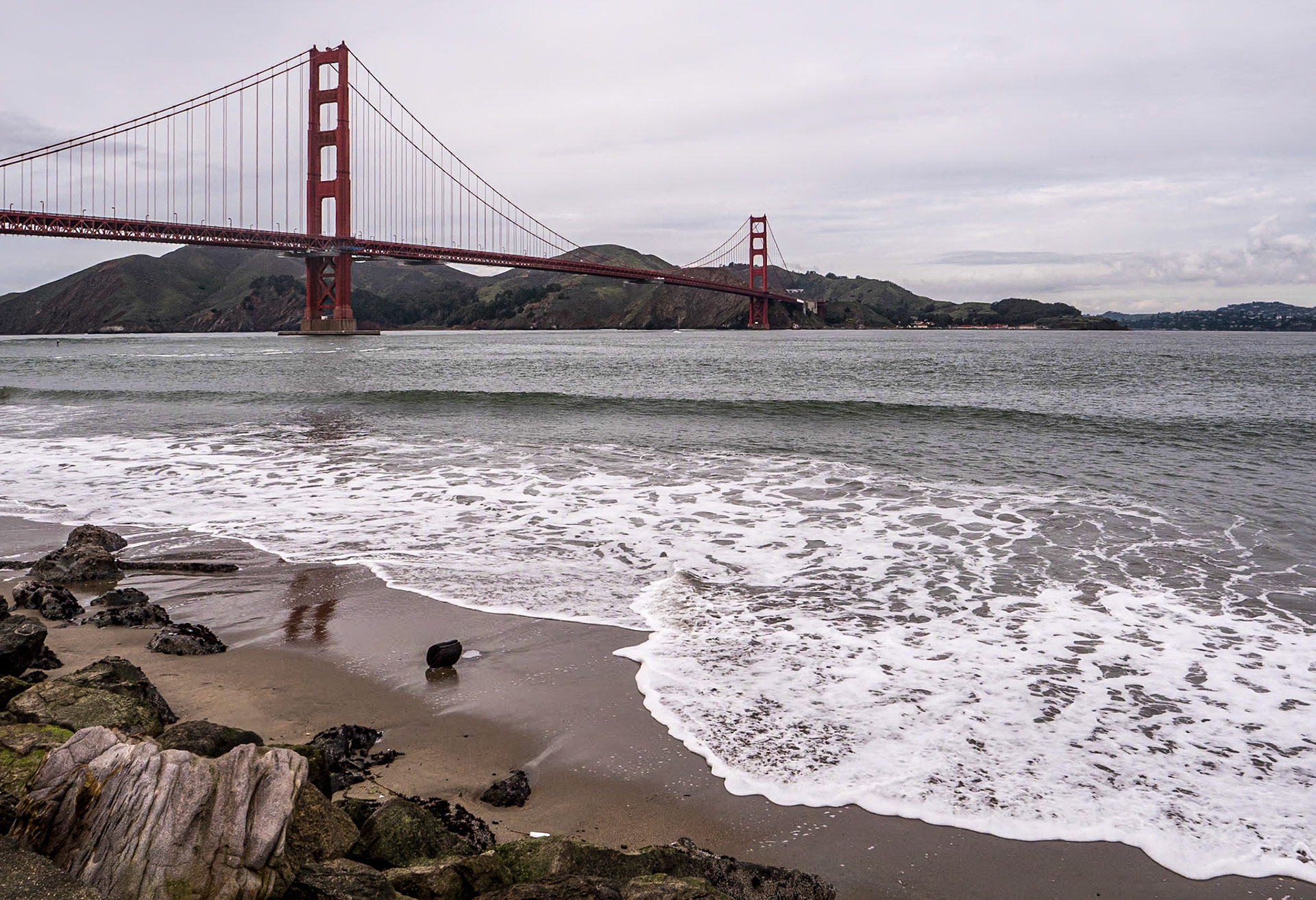 Golden Gate Bridge from Marine Drive, San Francisco, 3 Feb 2024