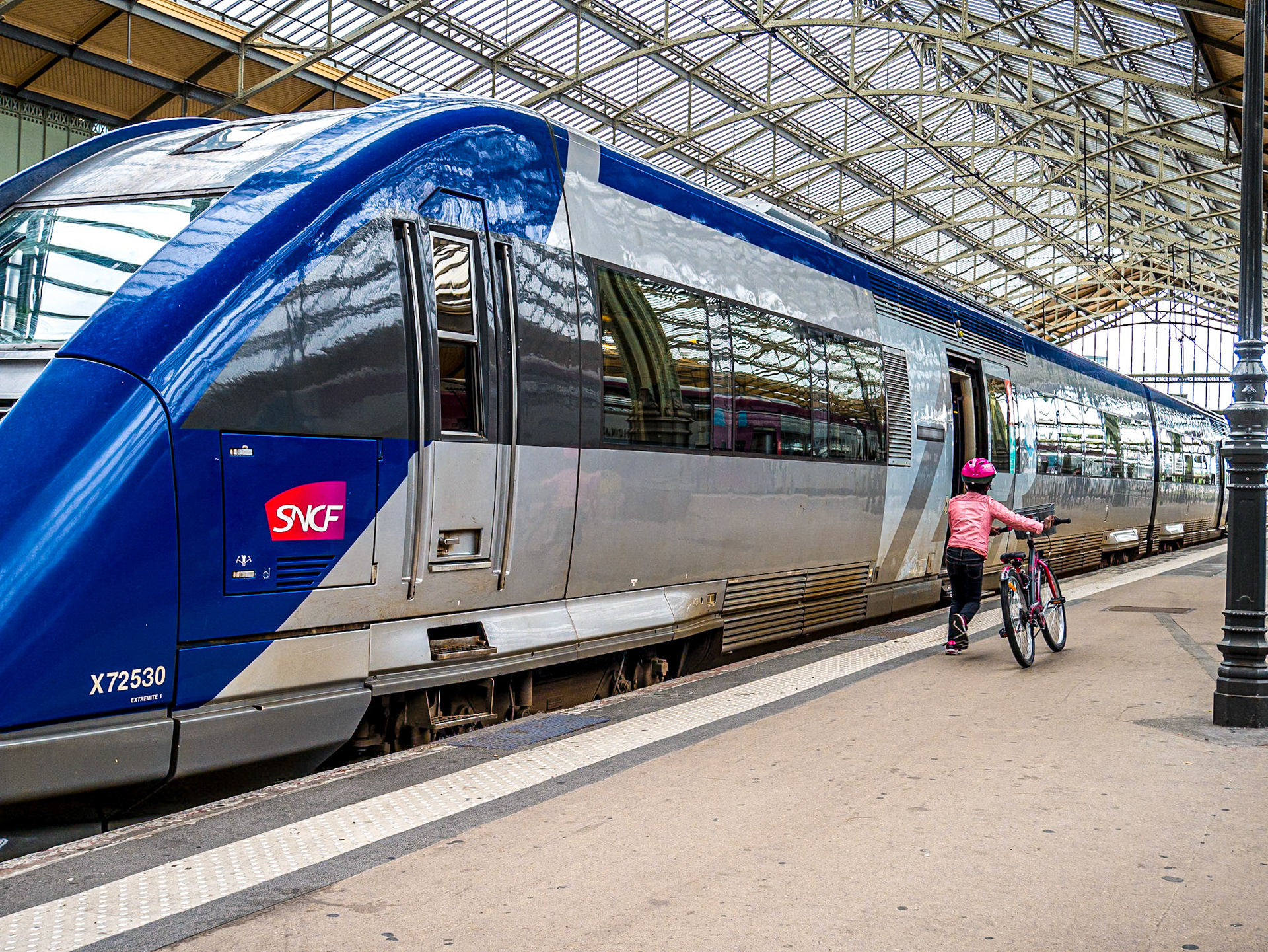 Railway station, Tours, 19 May 2017