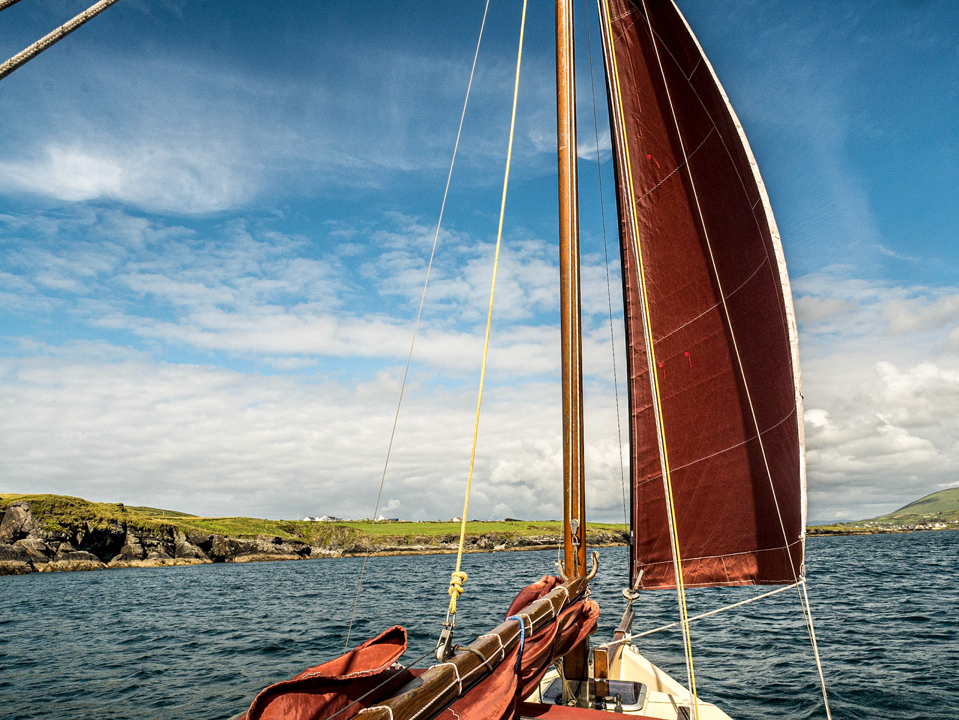 Sailing into Portmagee, Co Kerry, 13 Jul 2016