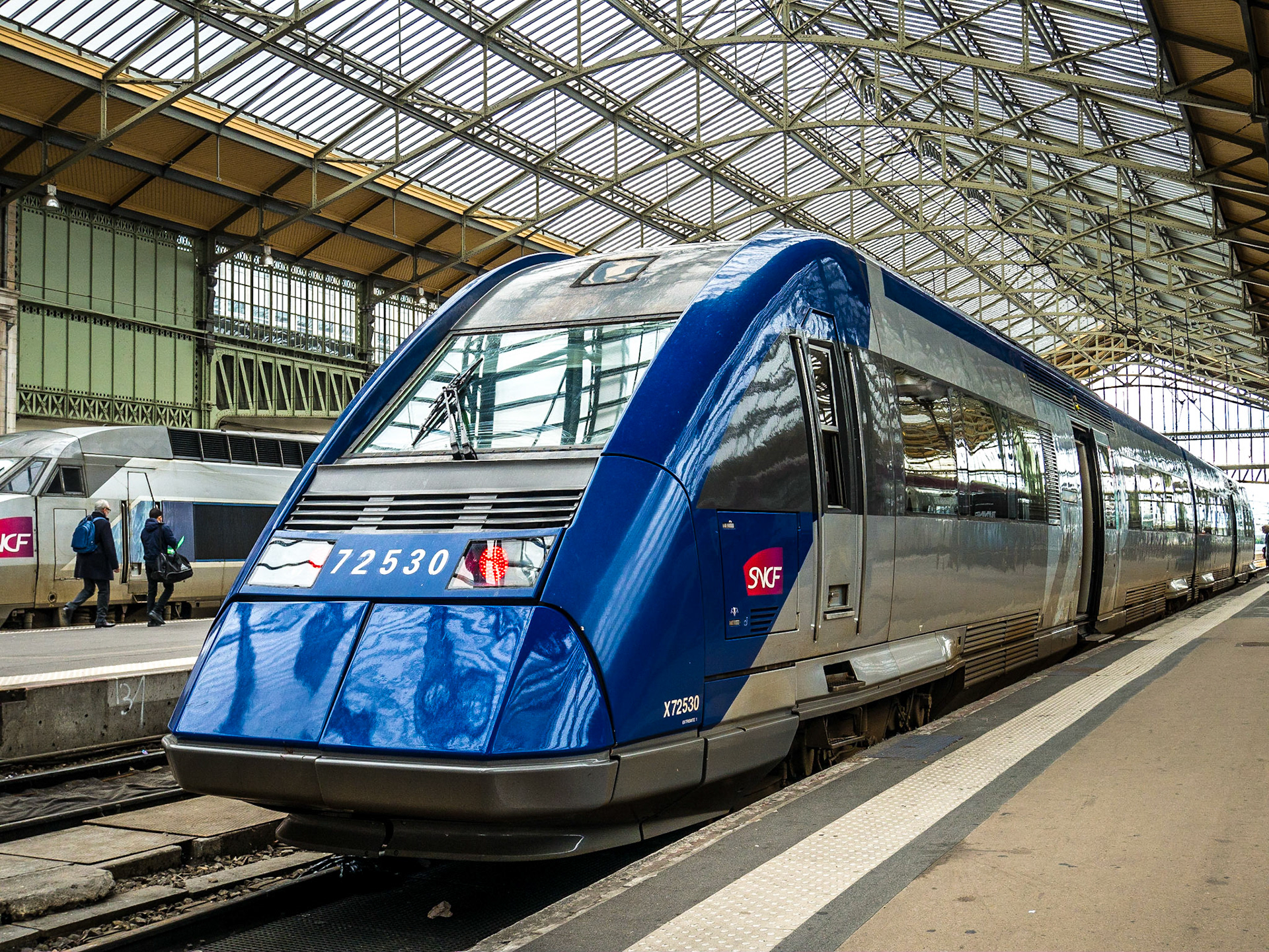 Railway station, Tours, 19 May 2017
