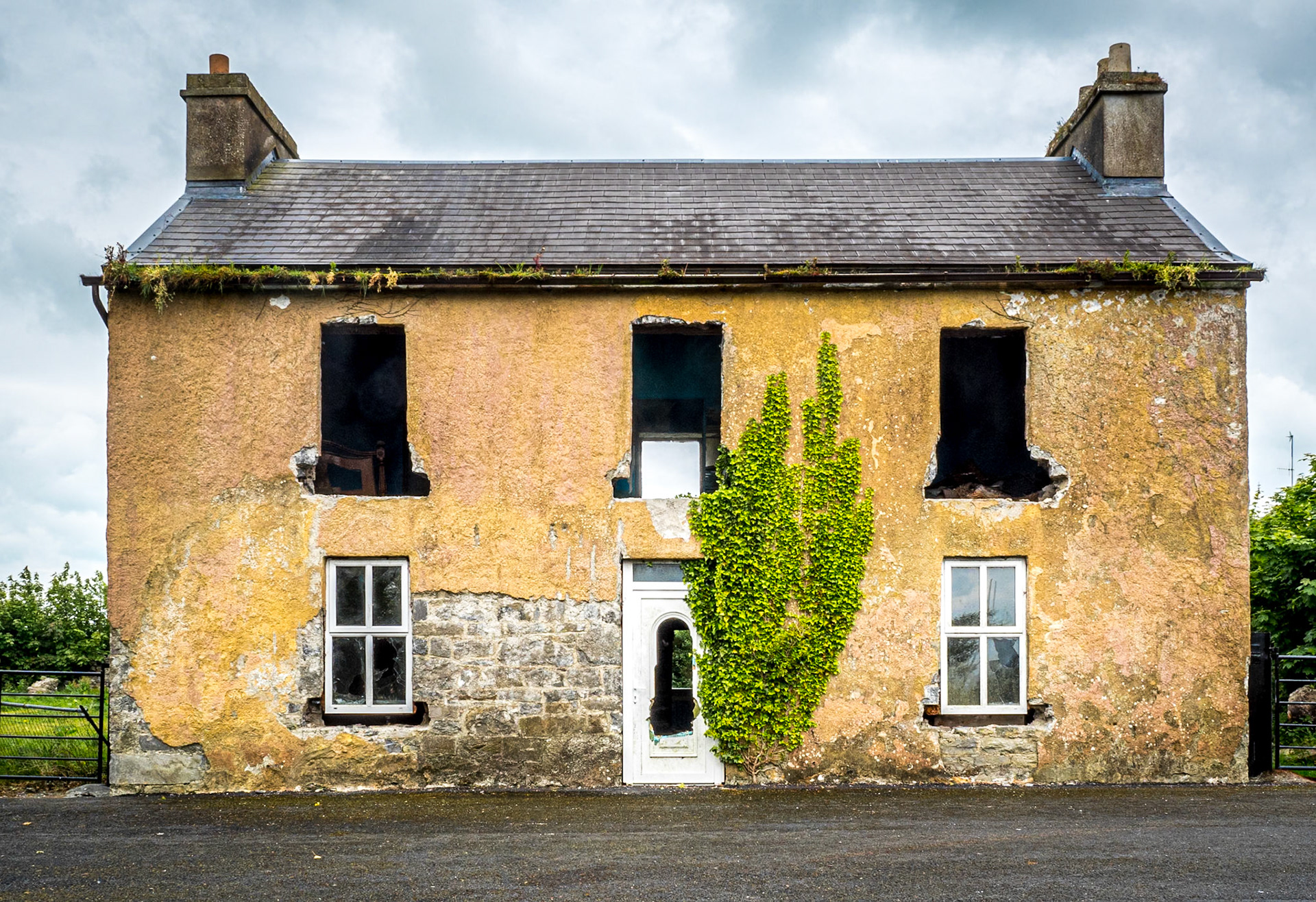 Ruined house, Shrule, Co Mayo, 18 May 2019