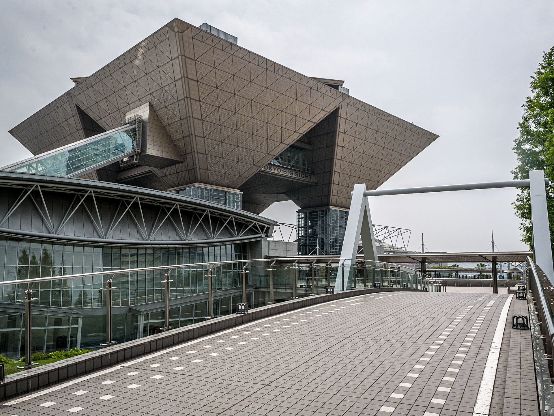 Tokyo Big Sight, Odaiba island, 2 May 2016