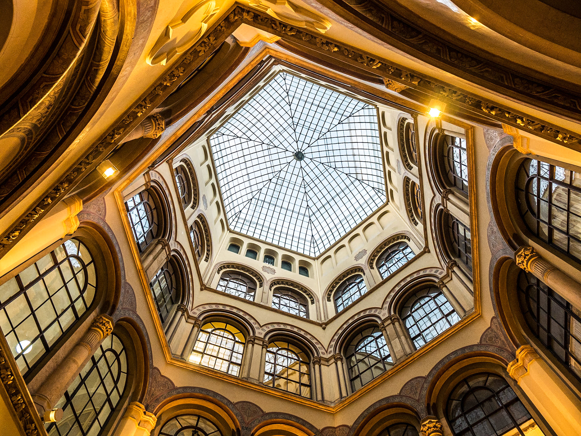 Ferstel Passage arcade, Vienna, 10 Nov 2014