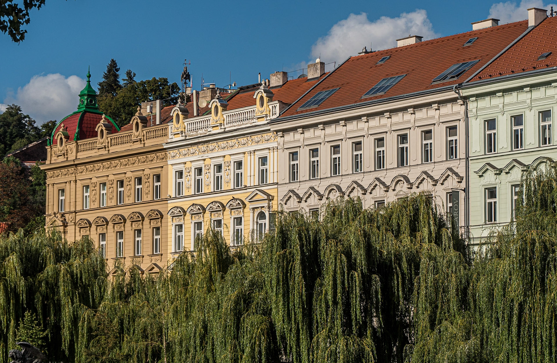 U železné lávky St, Prague, 3 Oct 2025