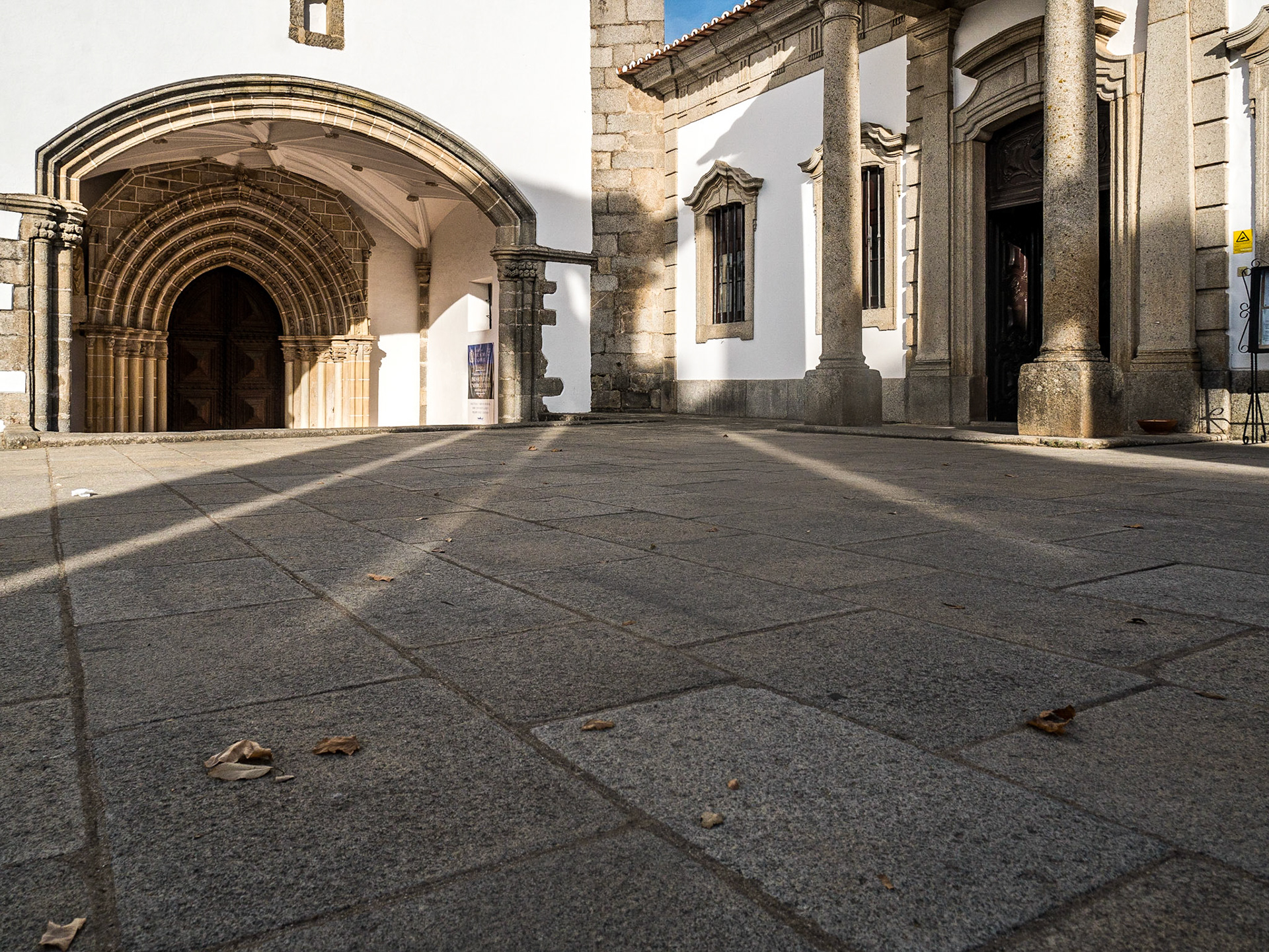 Largo do Conde Vila Flor, Évora, 9 Sep 2015