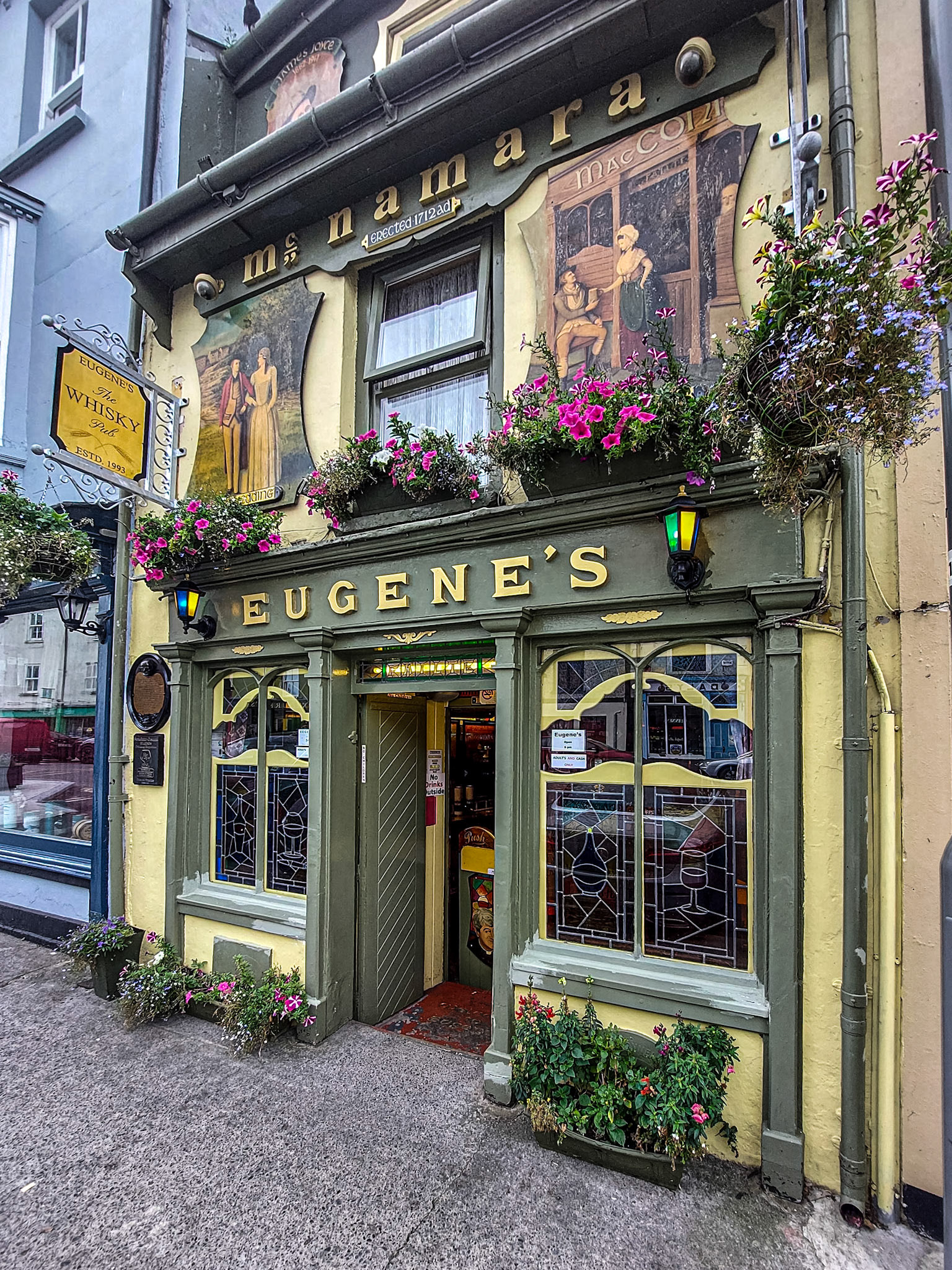 Eugene's pub, Ennistymon, Co Clare, 29 Aug 2023