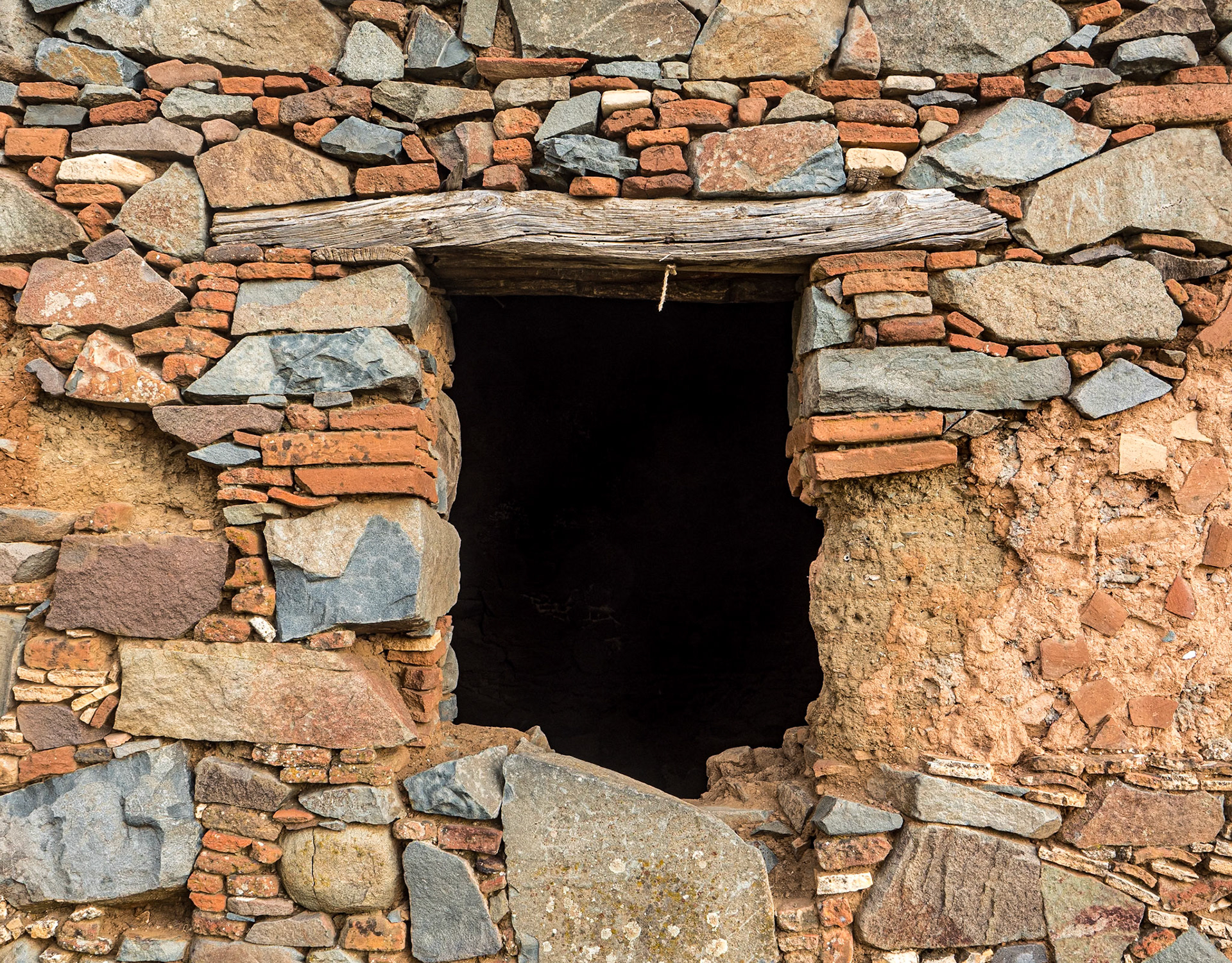 Fikardou, Cyprus, 14 Feb 2025