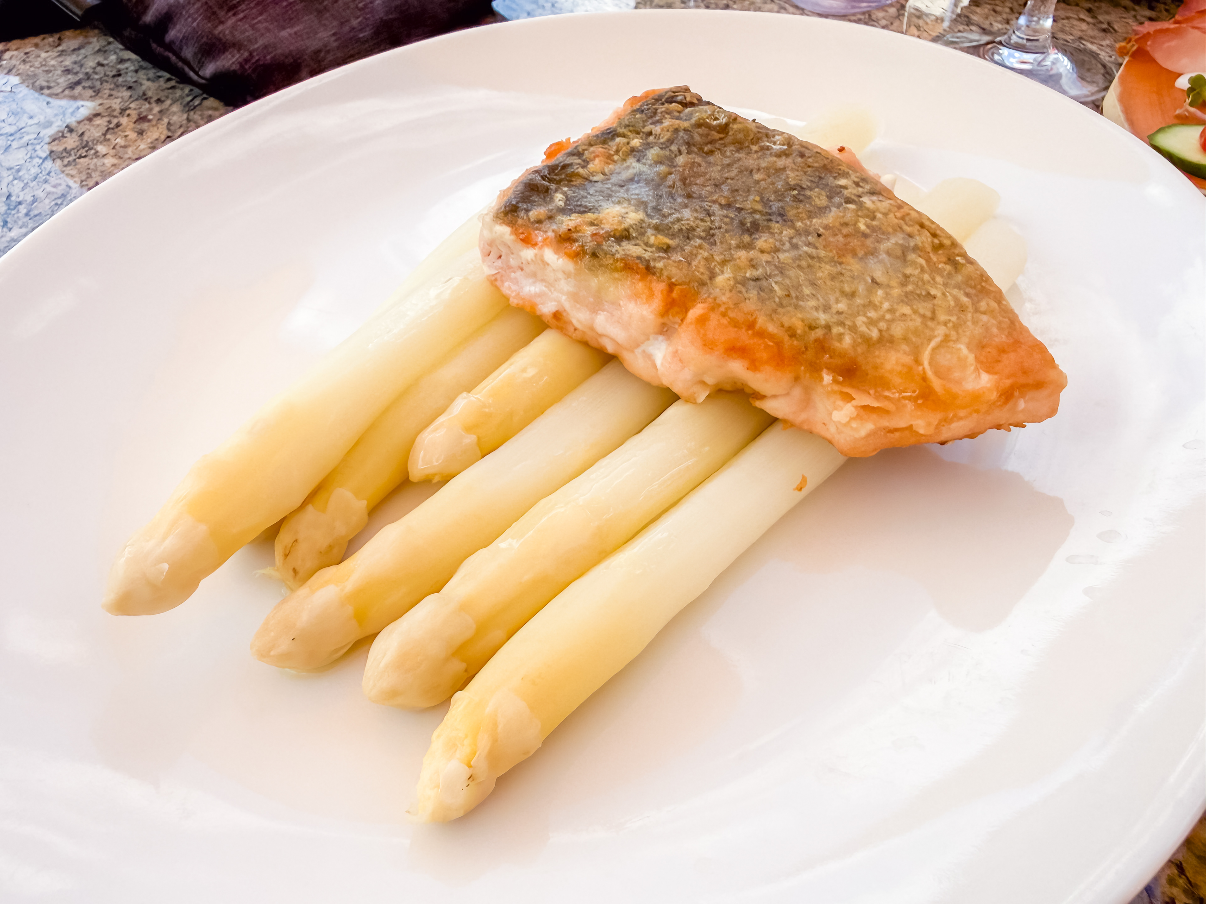 This is salmon with white asparagus. The white asparagus was the "in season" crop during our week there and everyone was featuring it. With the hollandaise sauce, it was delicious!! I think I prefer the white over the green asparagus.