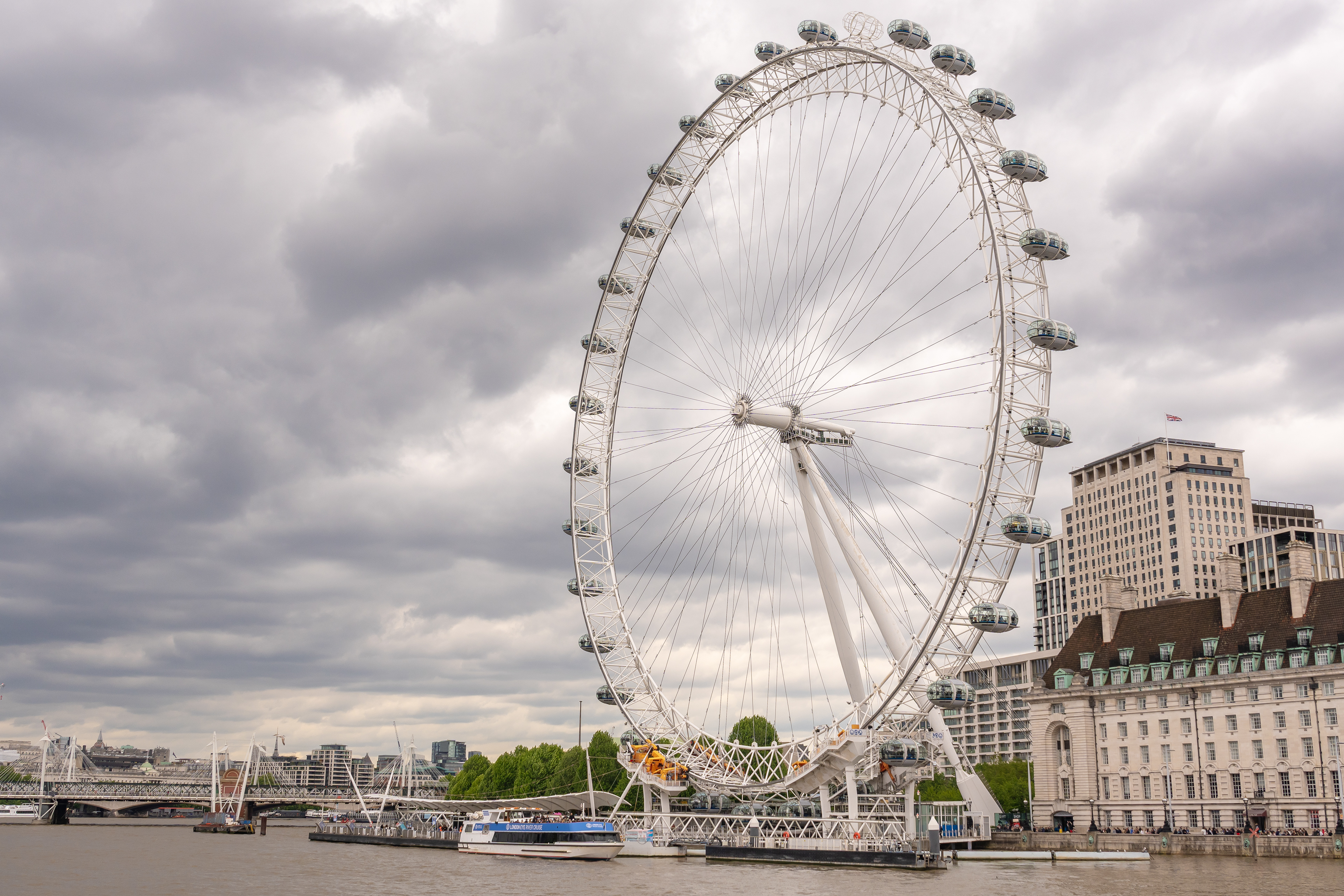 The London Eye, which we didn't ride. Coincidentally, we found ourselves on a ferris wheel in Germany.