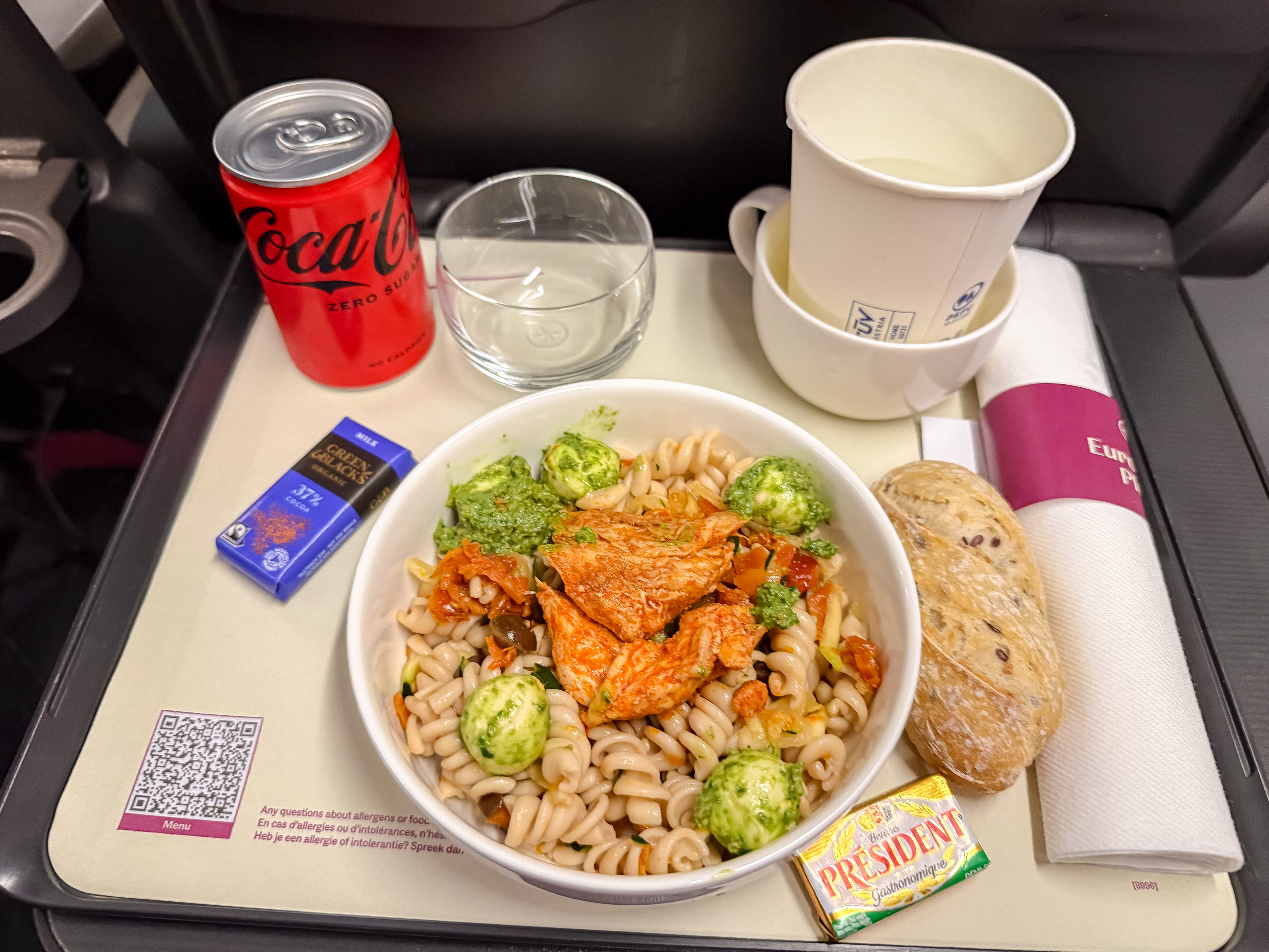 Jim had gotten the upgraded Eurostar Plus seats, and a meal was included. It's chicken with noodles and I believe mozzarella balls covered in the green. It was tasty.