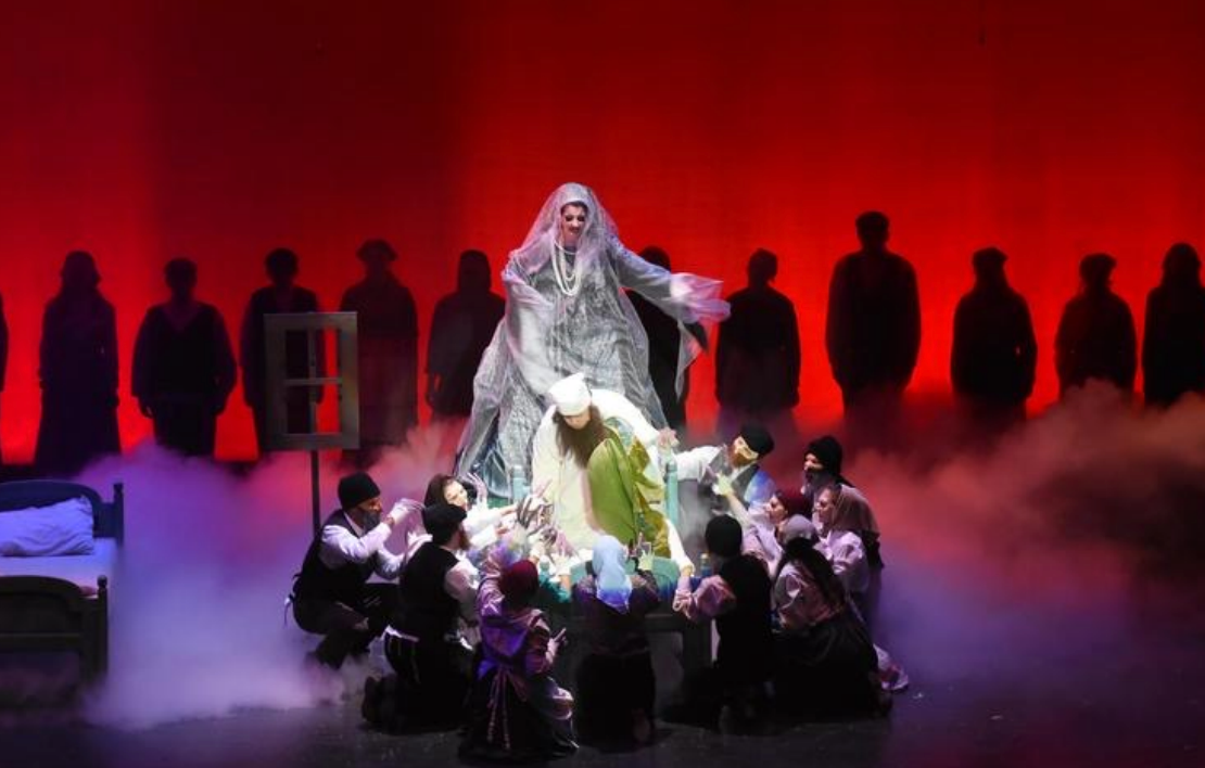 "Fiddler on the Roof" Show Photo
