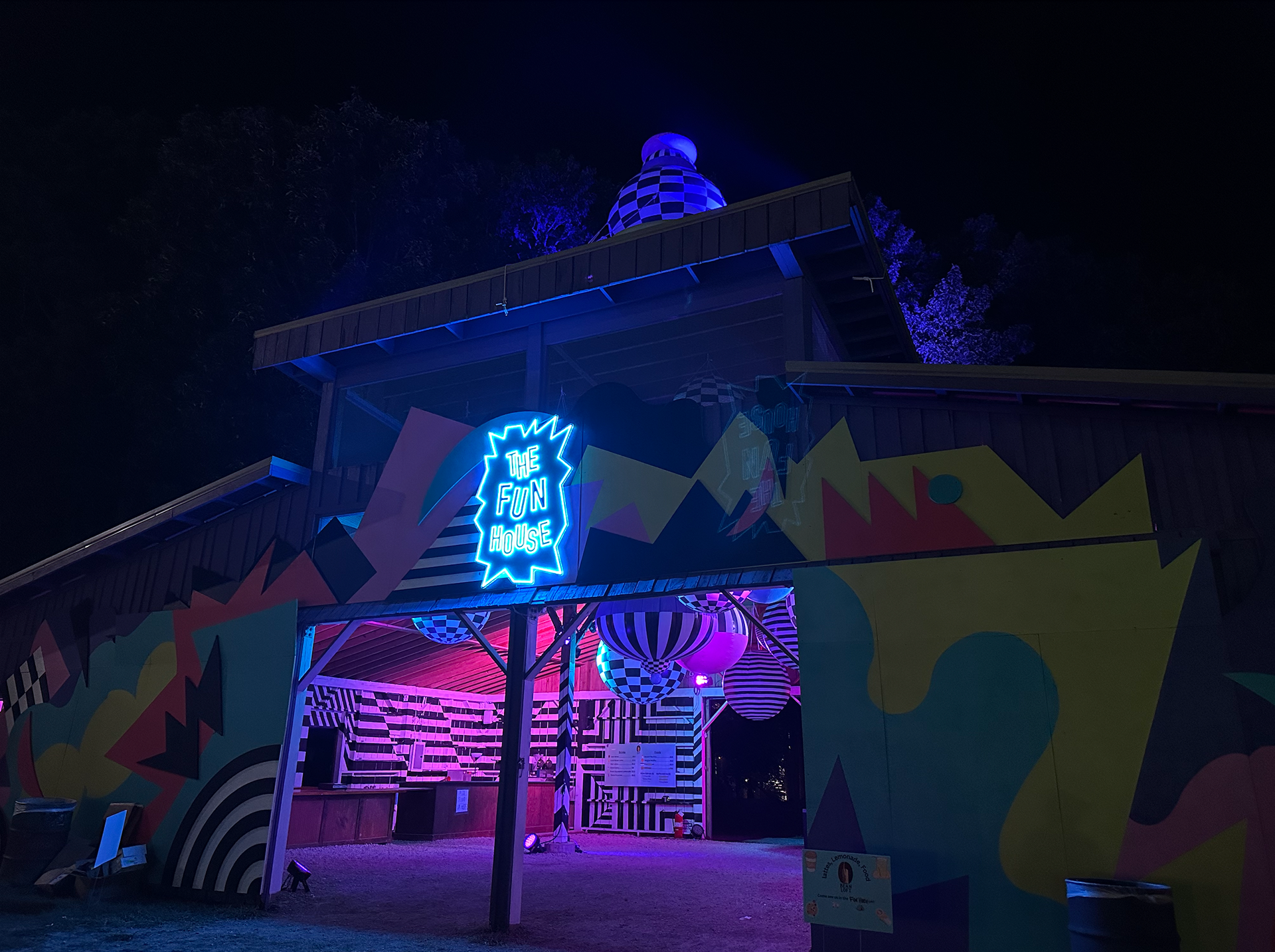 "The Fun House"- one of the Plazas in Outeroo!