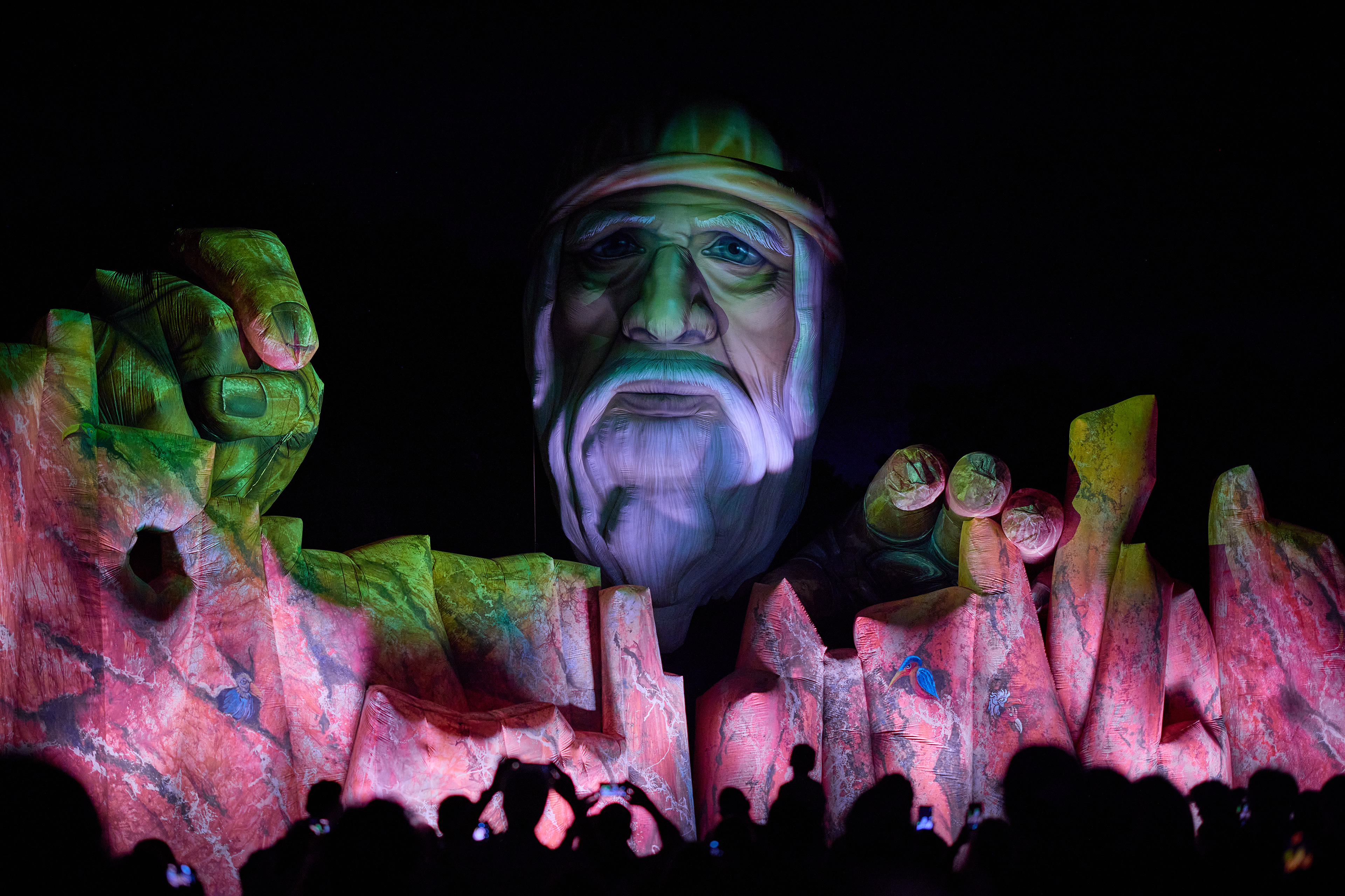 "Leonardo" Show Photo by Jordan Oscar
