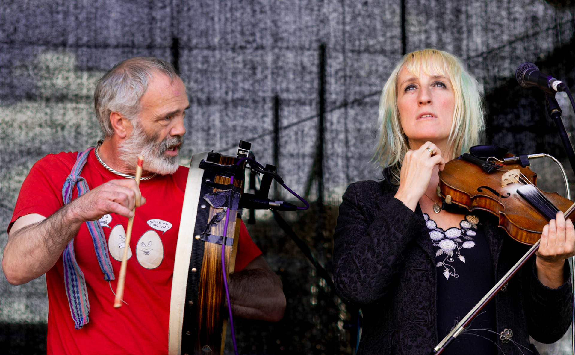 Capturing the intensity, passion, and intimate performance moments of individual musicians bringing contemporary Irish folk to life.