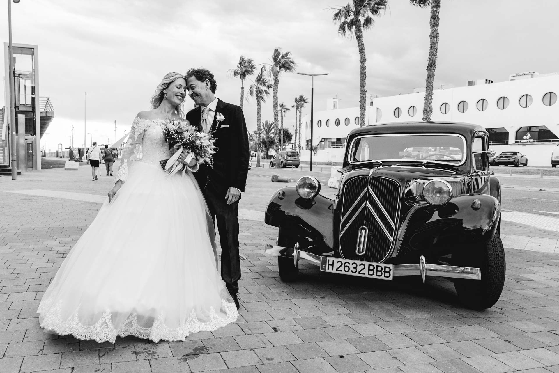 fotógrafo de bodas en el ayuntamiento  alicante 