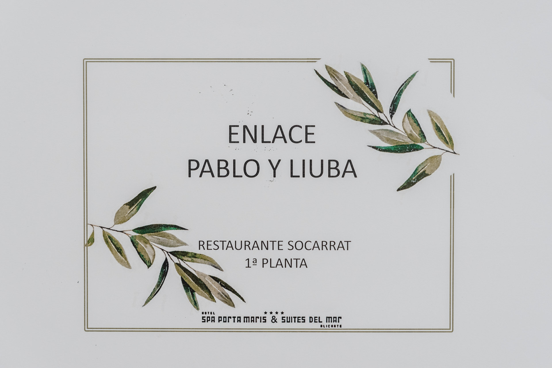 fotógrafo de bodas en el ayuntamiento  alicante 