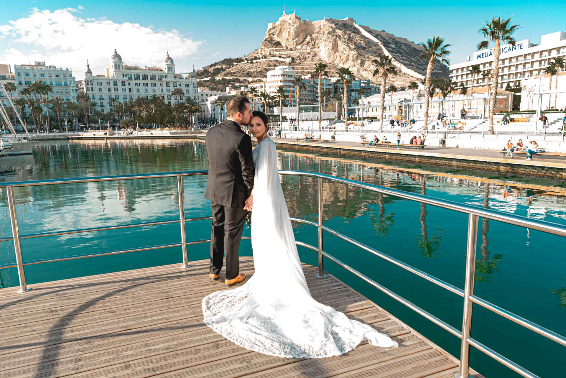 Fotógrafo de bodas en el ayuntamiento de Alicante
