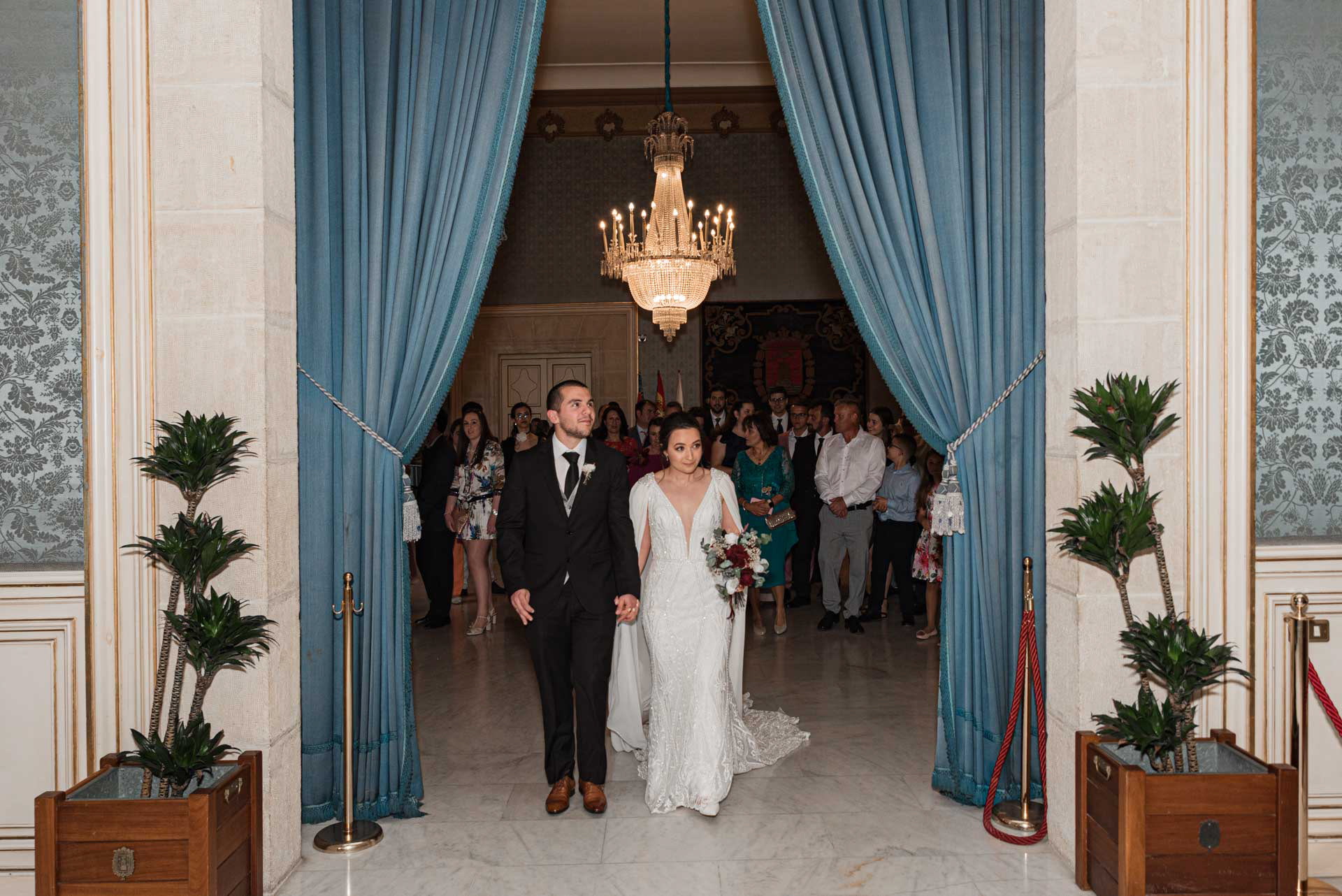 Fotógrafo de bodas en el ayuntamiento de Alicante