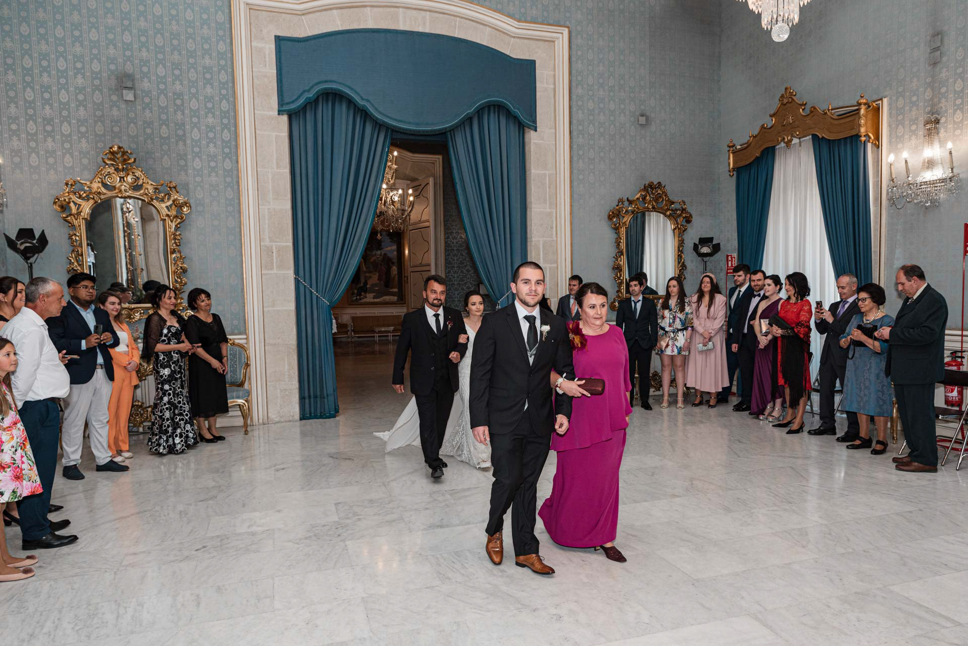 Fotógrafo de bodas en el ayuntamiento de Alicante