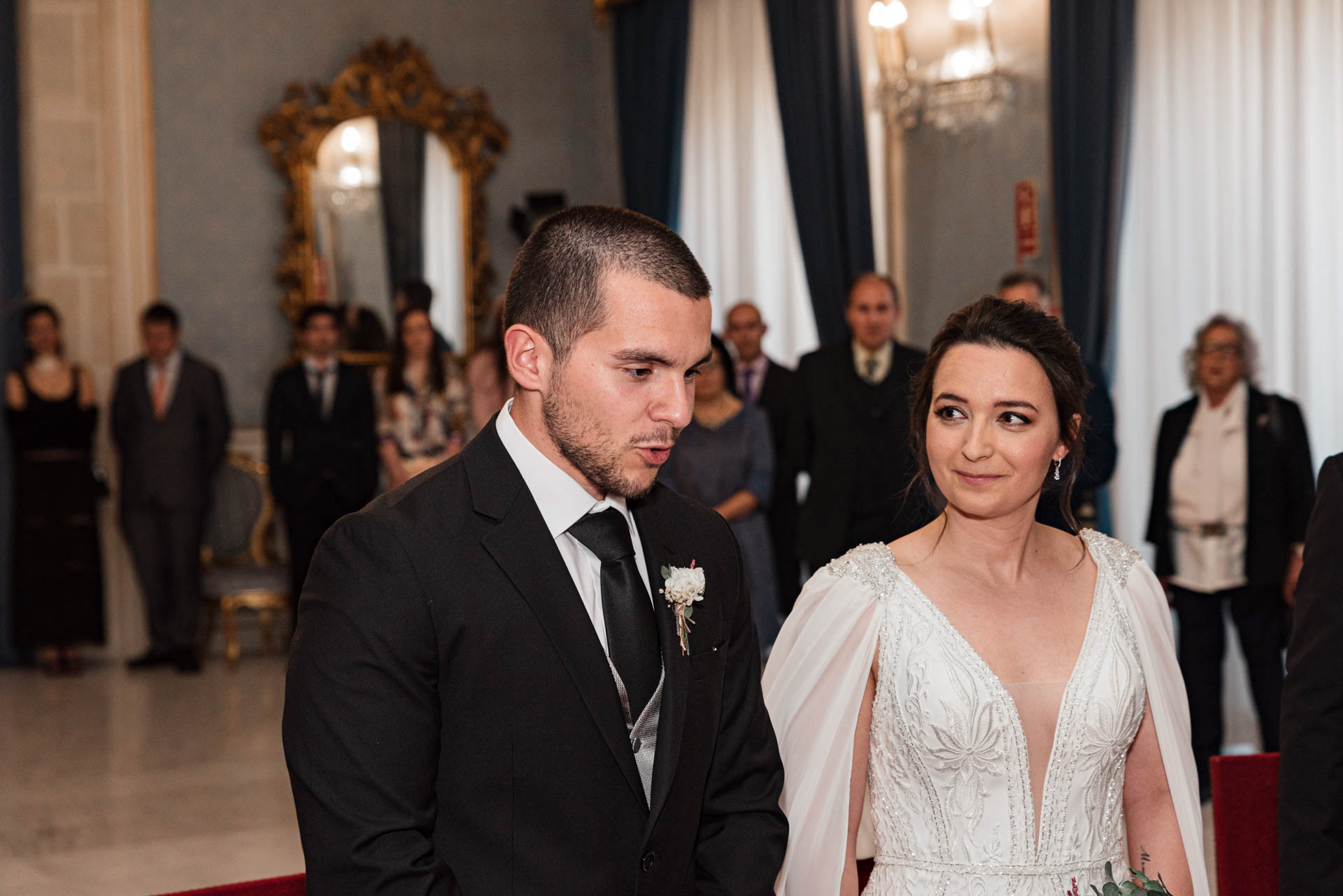 Fotógrafo de bodas en el ayuntamiento de Alicante