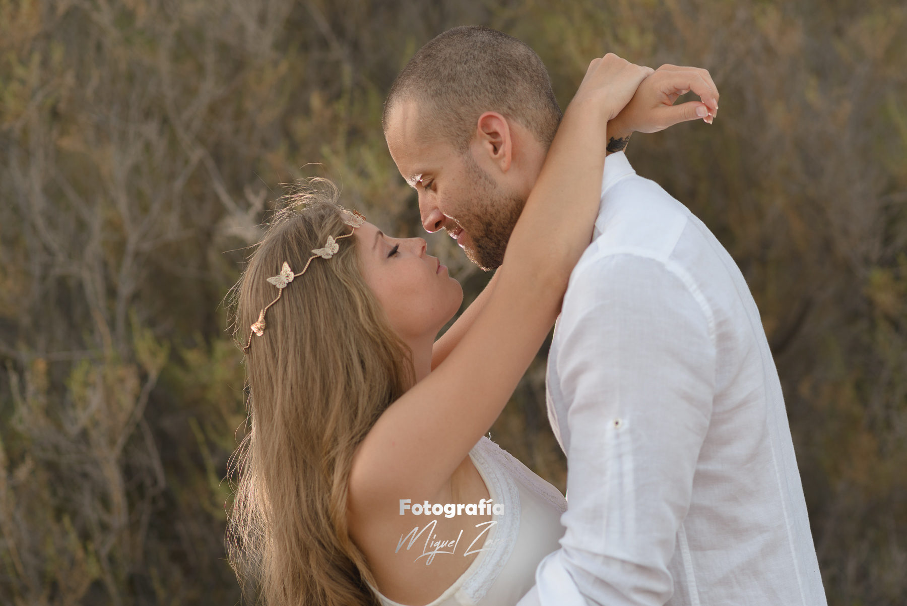 Fotografía de pareja en Alicante con Giulia y Fernando
