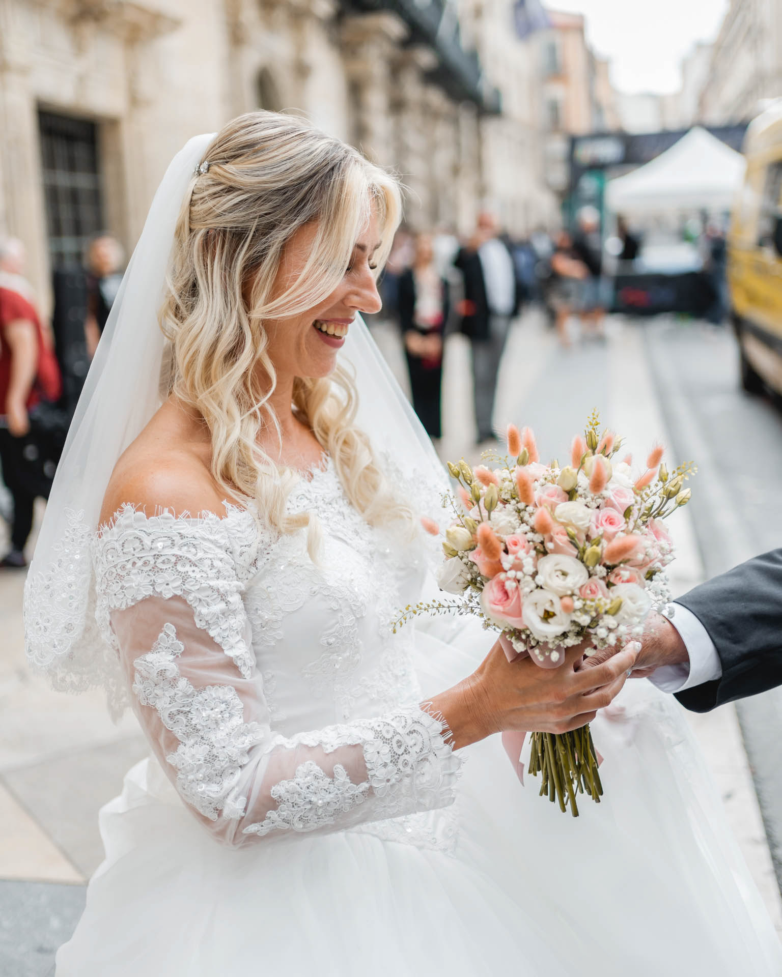 fotógrafo de bodas en el ayuntamiento  alicante 