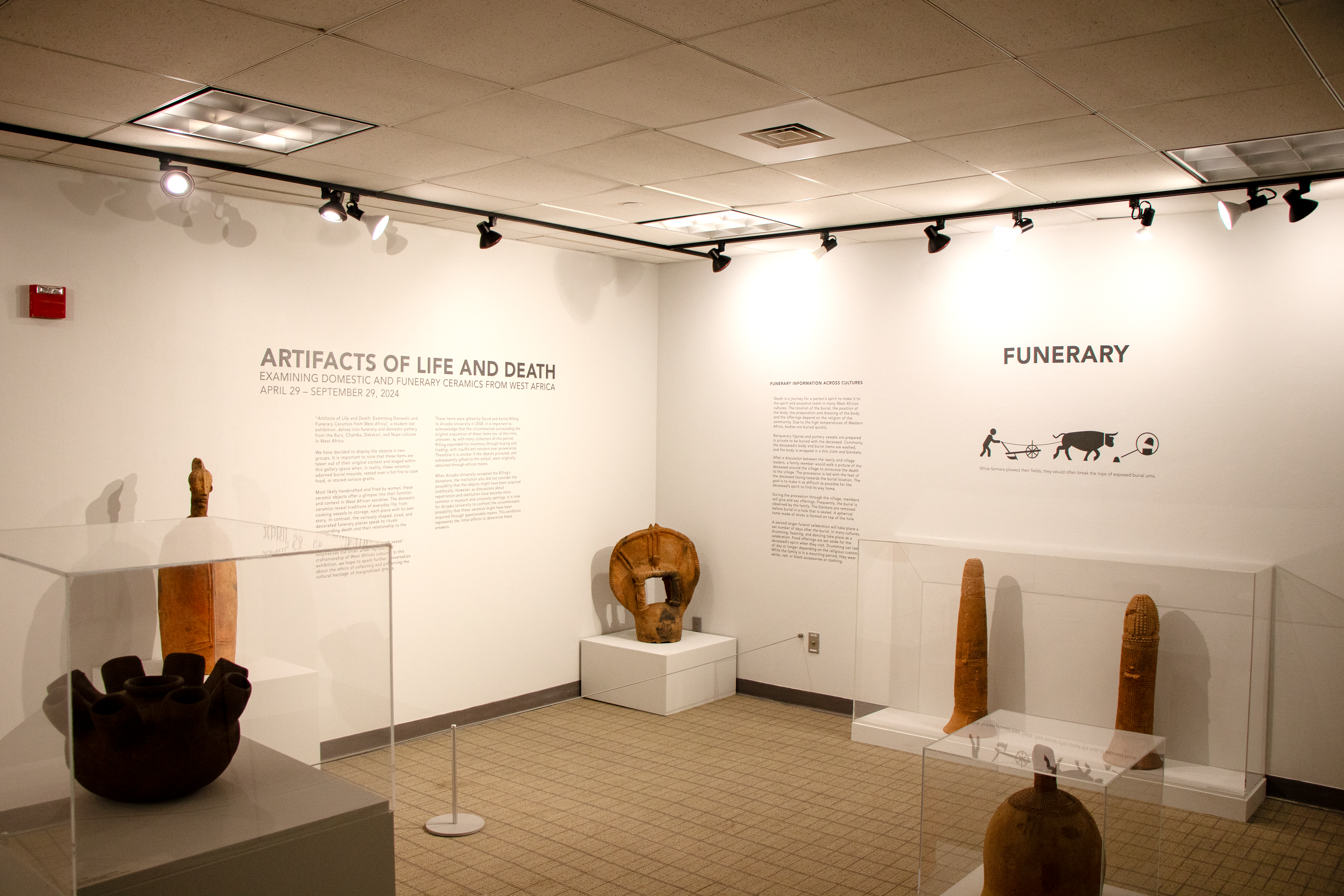 Funerary Pottery and Main Wall