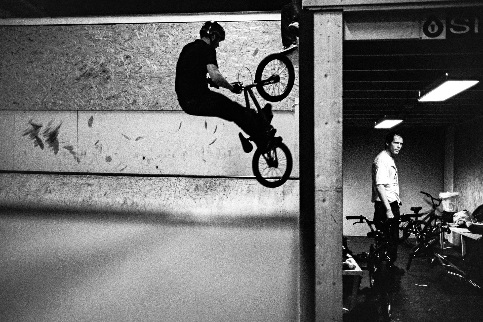 Fakie wall ride, Drammen, Norway. From Skate Park Life.