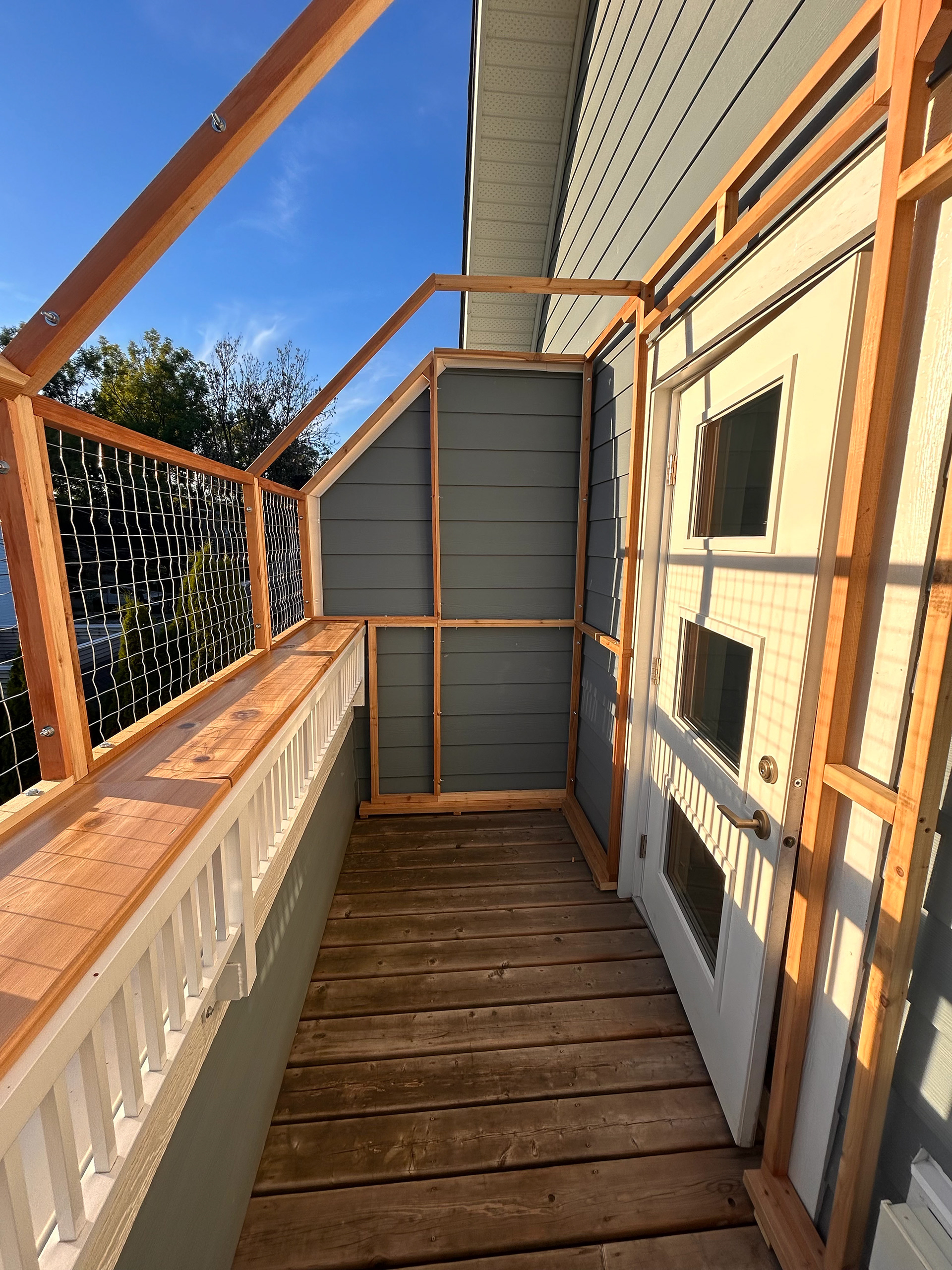 Lovely golden hour shots. Please note that the roof isn't complete at this point. 