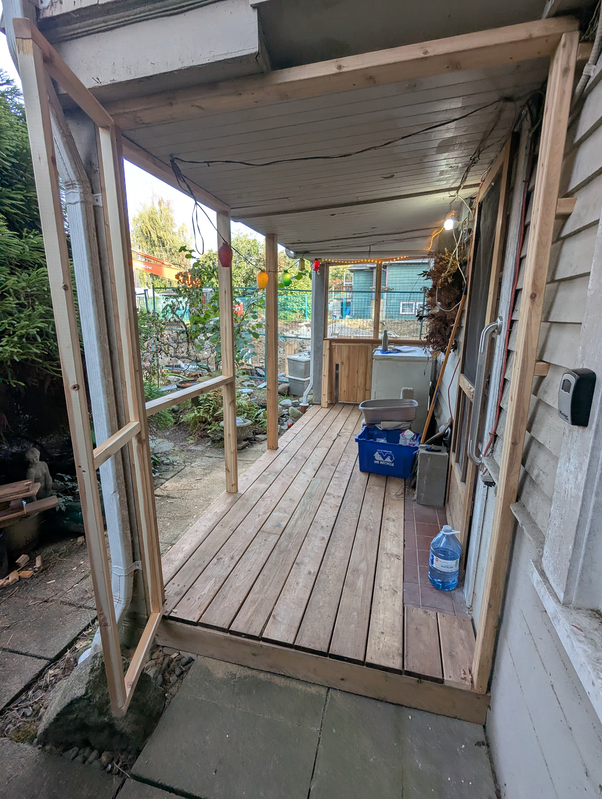 This entire end of the catio can be opened up to preserve as much space as possible in case EMTs require stretcher access.